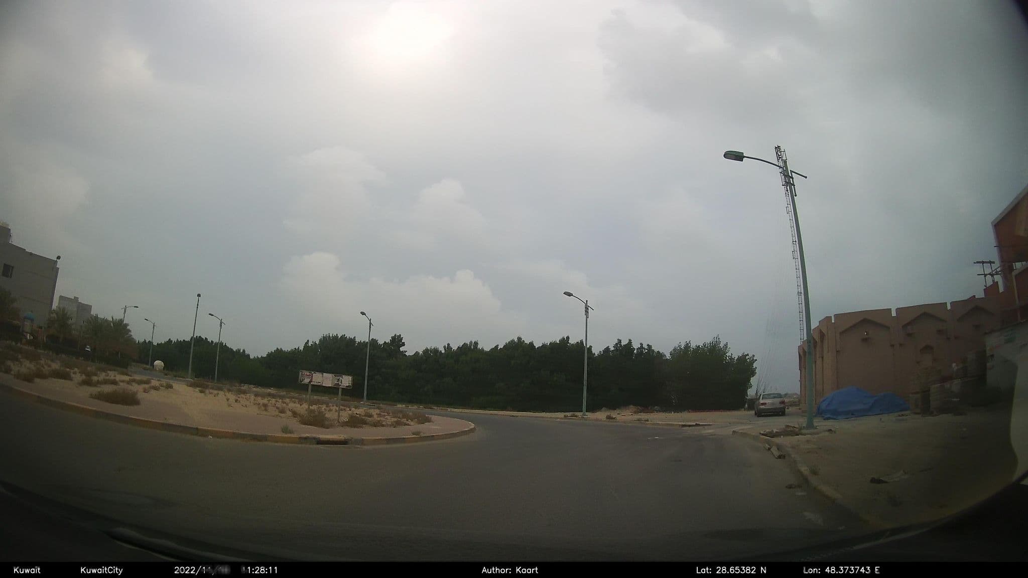 Street view near Chalet Al-Damkhi, Al Wafrah — © kaart_2 (CC BY-SA · Mapillary)