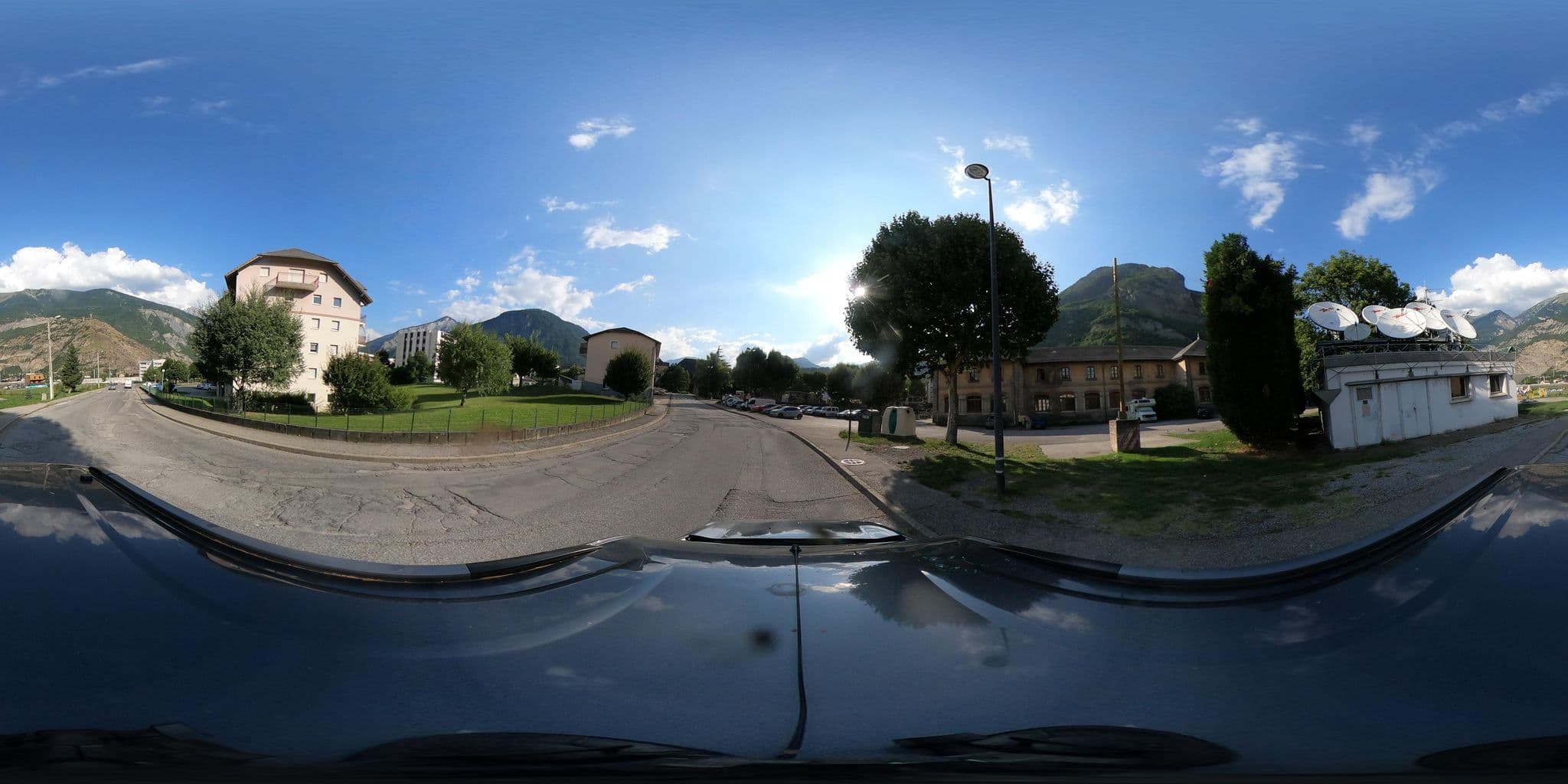 Street view near Aire de camping-car Saint-Jean-de-Maurienne, Saint-Jean-de-Maurienne — © eric_s (CC BY-SA · Mapillary)