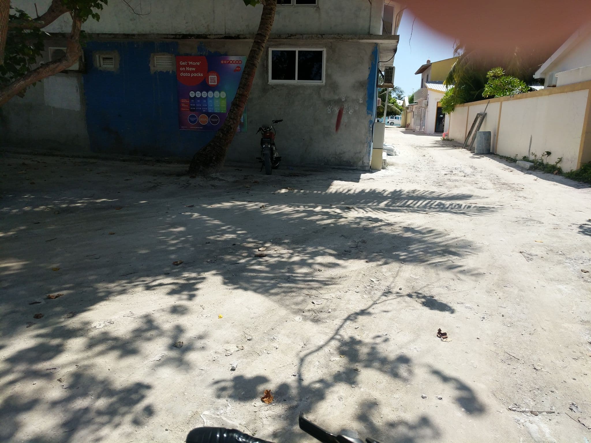 Street view near Masaaree Boutique Hotel, Maafushi — © GOwin (CC BY-SA · Mapillary)
