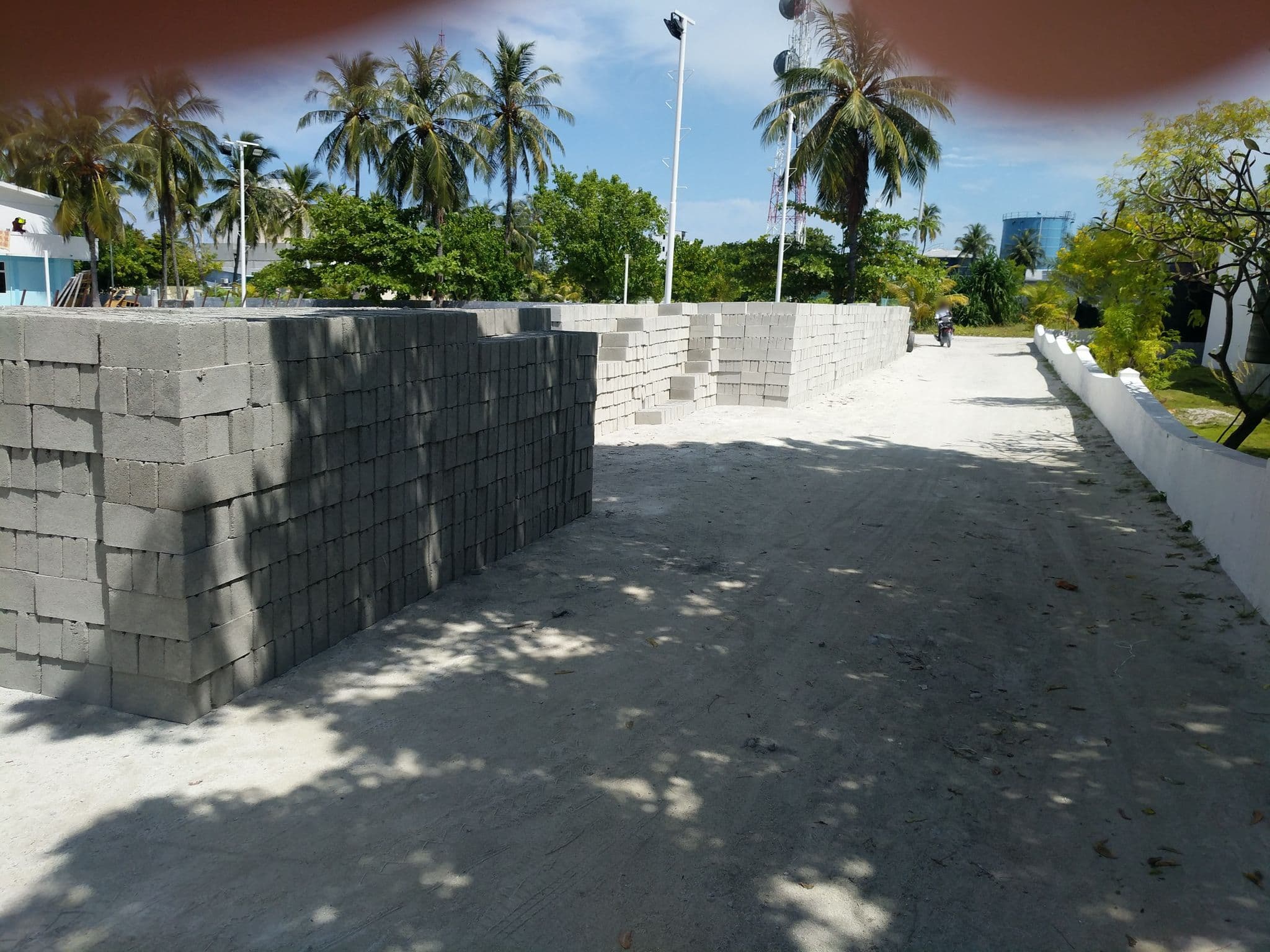 Street view near Equator Beach Inn - Maldives, Maafushi — © GOwin (CC BY-SA · Mapillary)