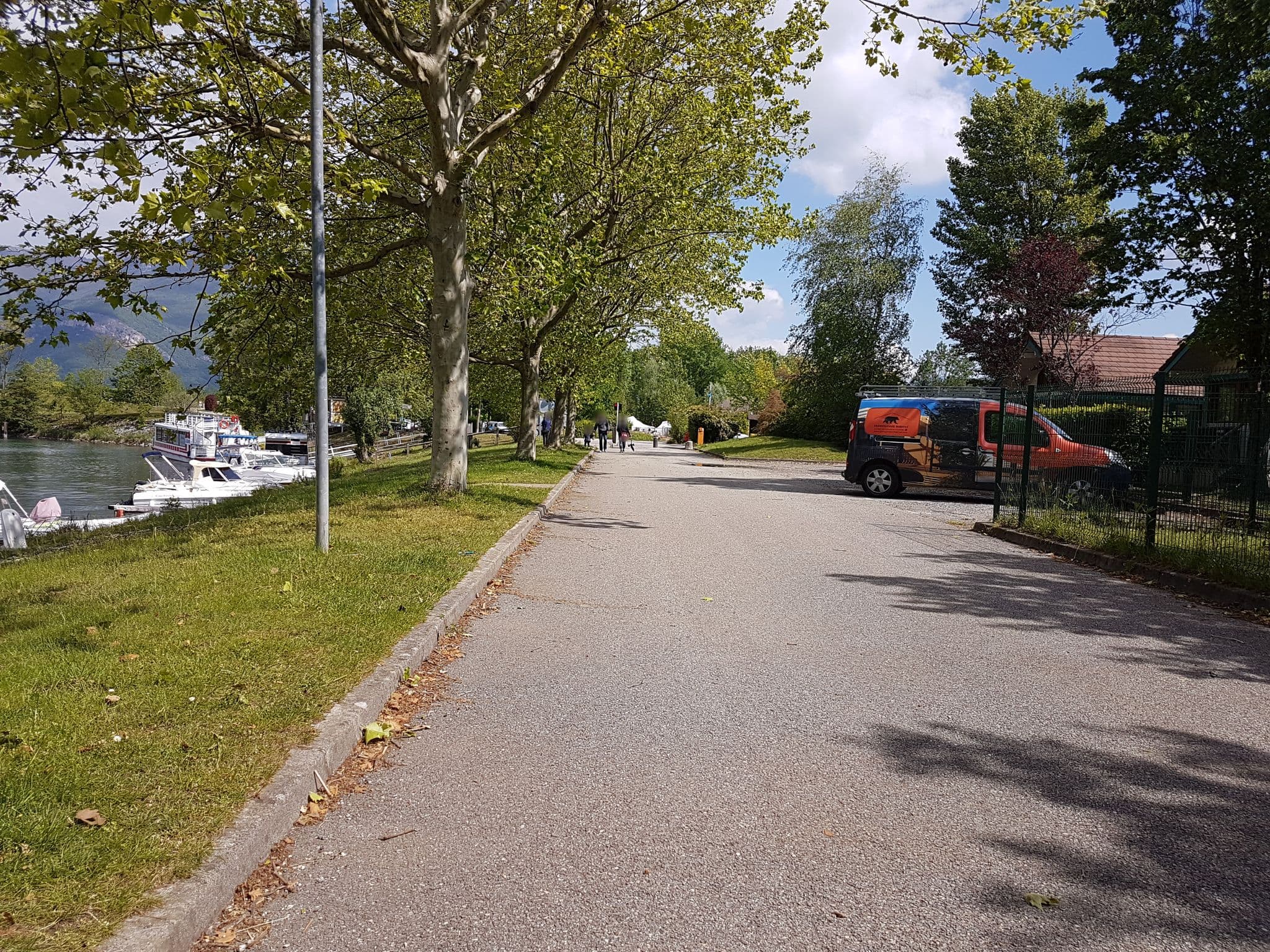 Street view near Î-Lofts, Culoz — © changchun1 (CC BY-SA · Mapillary)