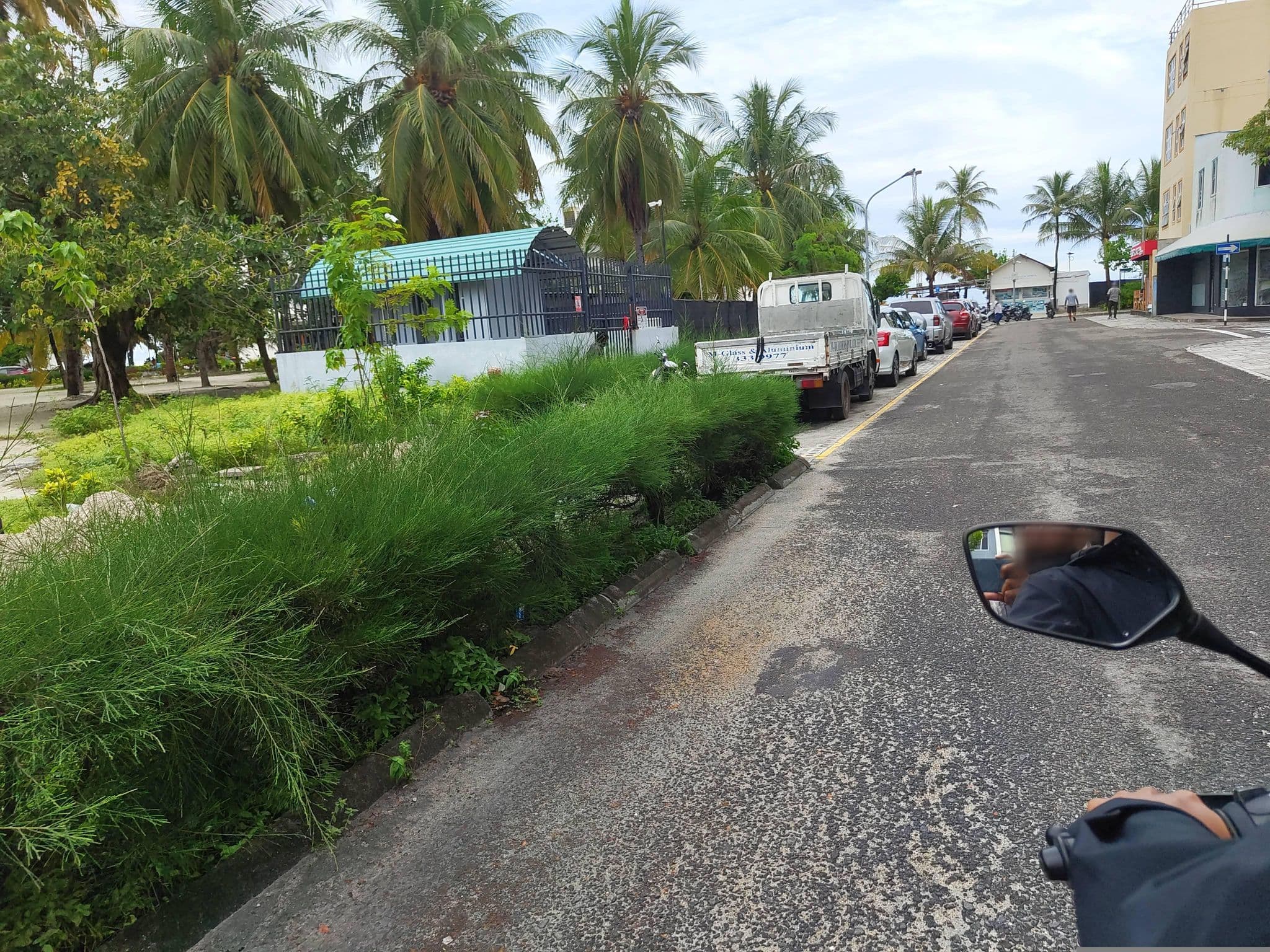 Street view near Awesome Comfort, Hulhumale — © sameeh (CC BY-SA · Mapillary)