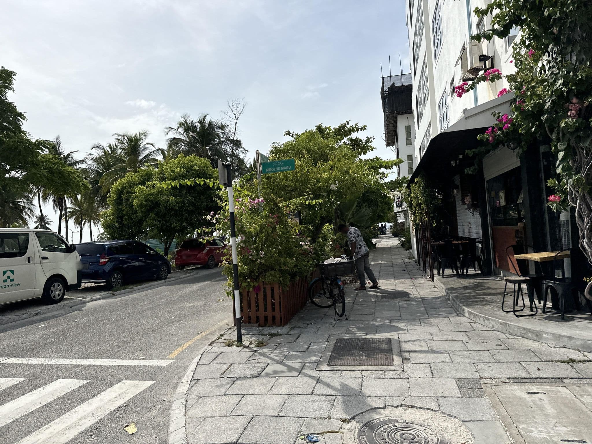 Street view near Beach Palace, Hulhumale — © Saudullah (CC BY-SA · Mapillary)