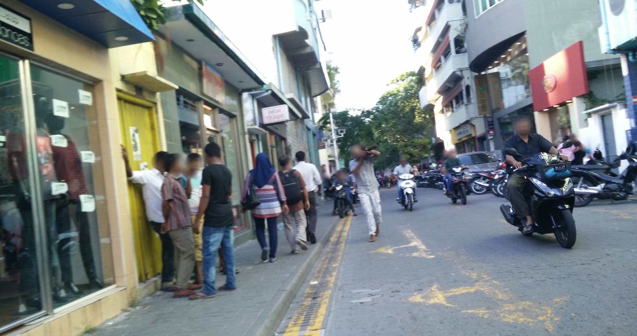 Street view near Angsana Ihuru, Male — © biplovbhandari (CC BY-SA · Mapillary)
