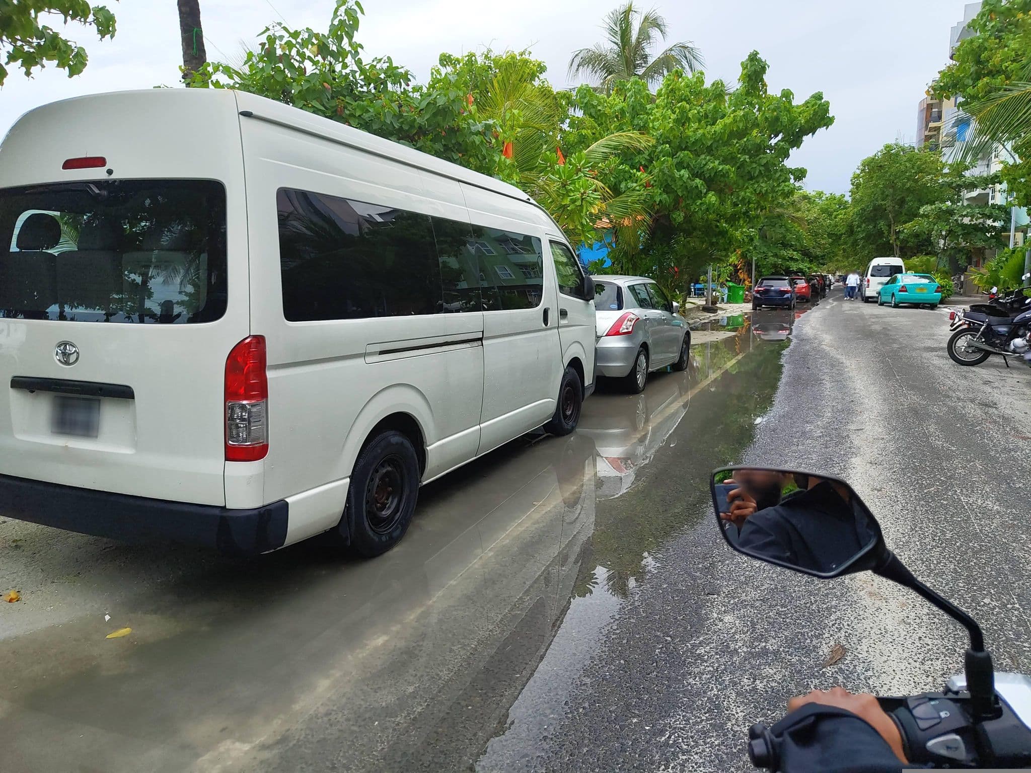 Street view near Island Beach House, Hulhumale — © sameeh (CC BY-SA · Mapillary)
