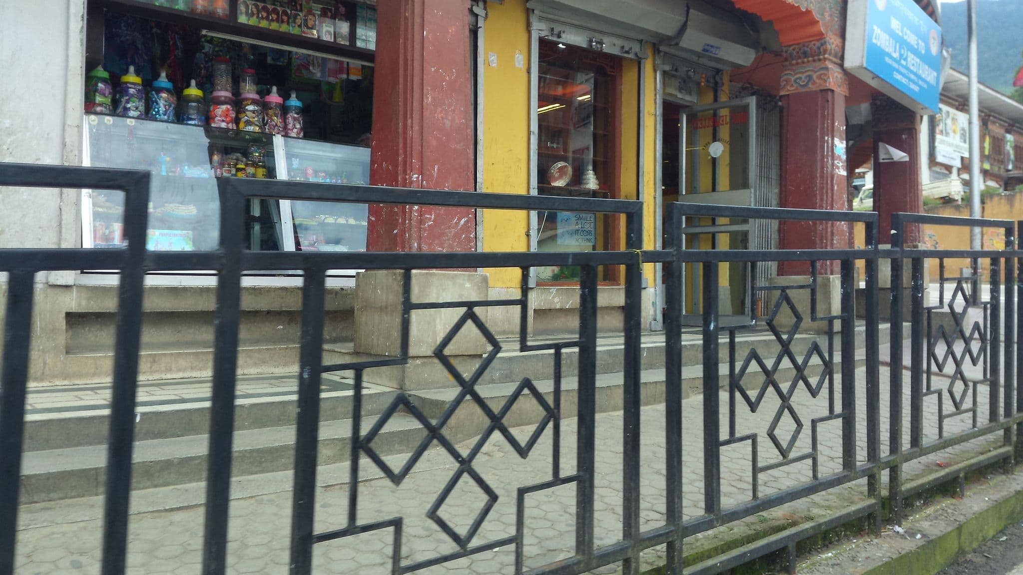 Street view near R. Penjor Guest House, Thimphu — © nirabpudasaini (CC BY-SA · Mapillary)