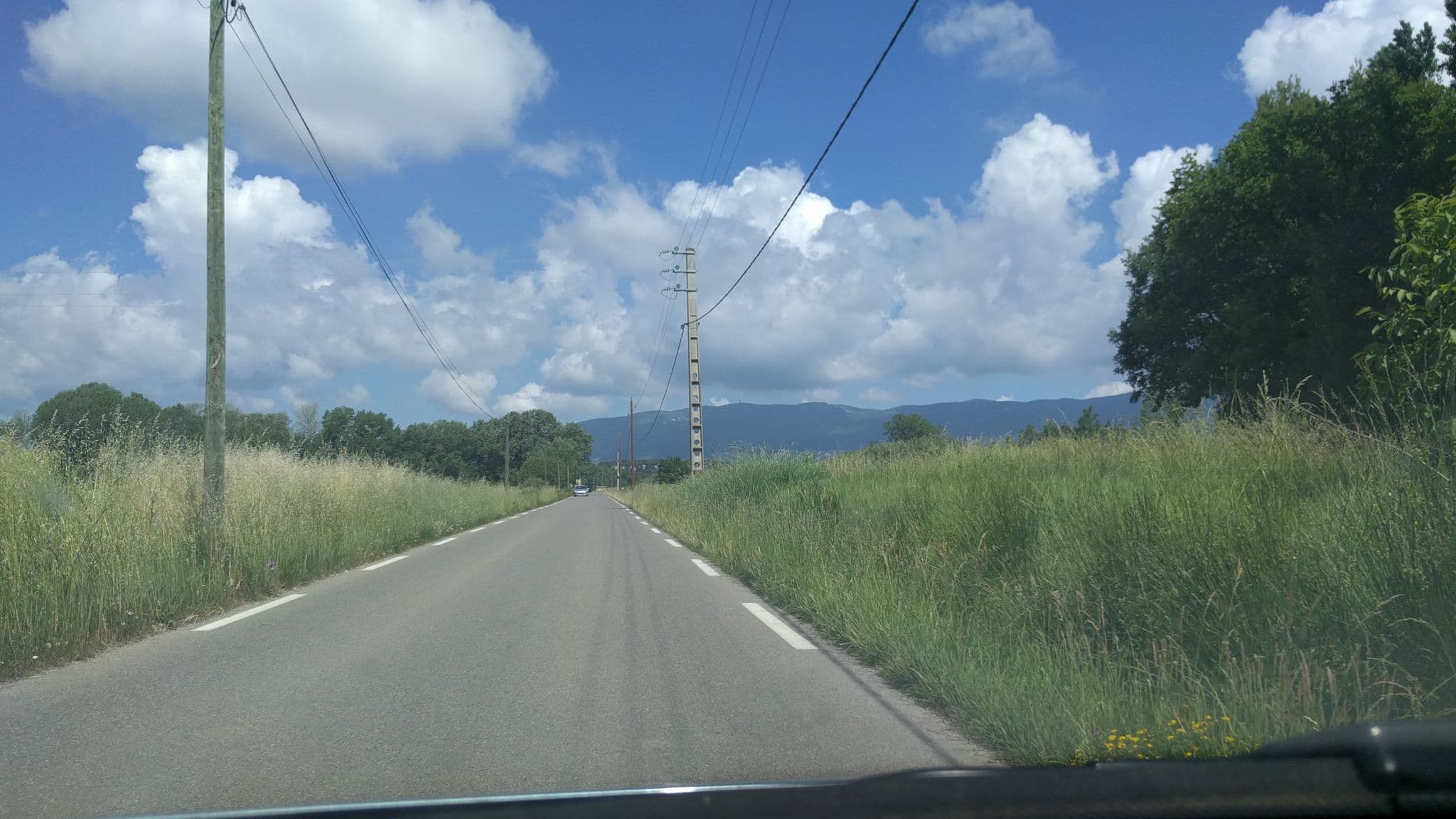 Street view near Domaine Los Caballos, Ansouis — © matclab (CC BY-SA · Mapillary)