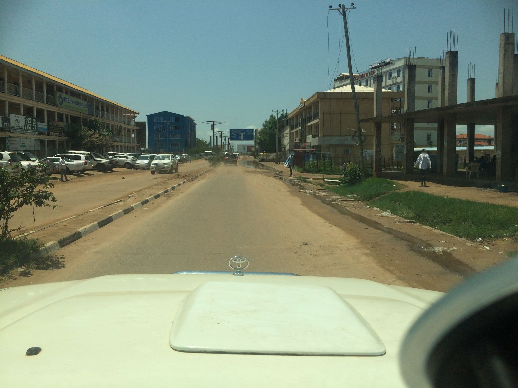 Street view near Limi, Juba — © anecdote27 (CC BY-SA · Mapillary)
