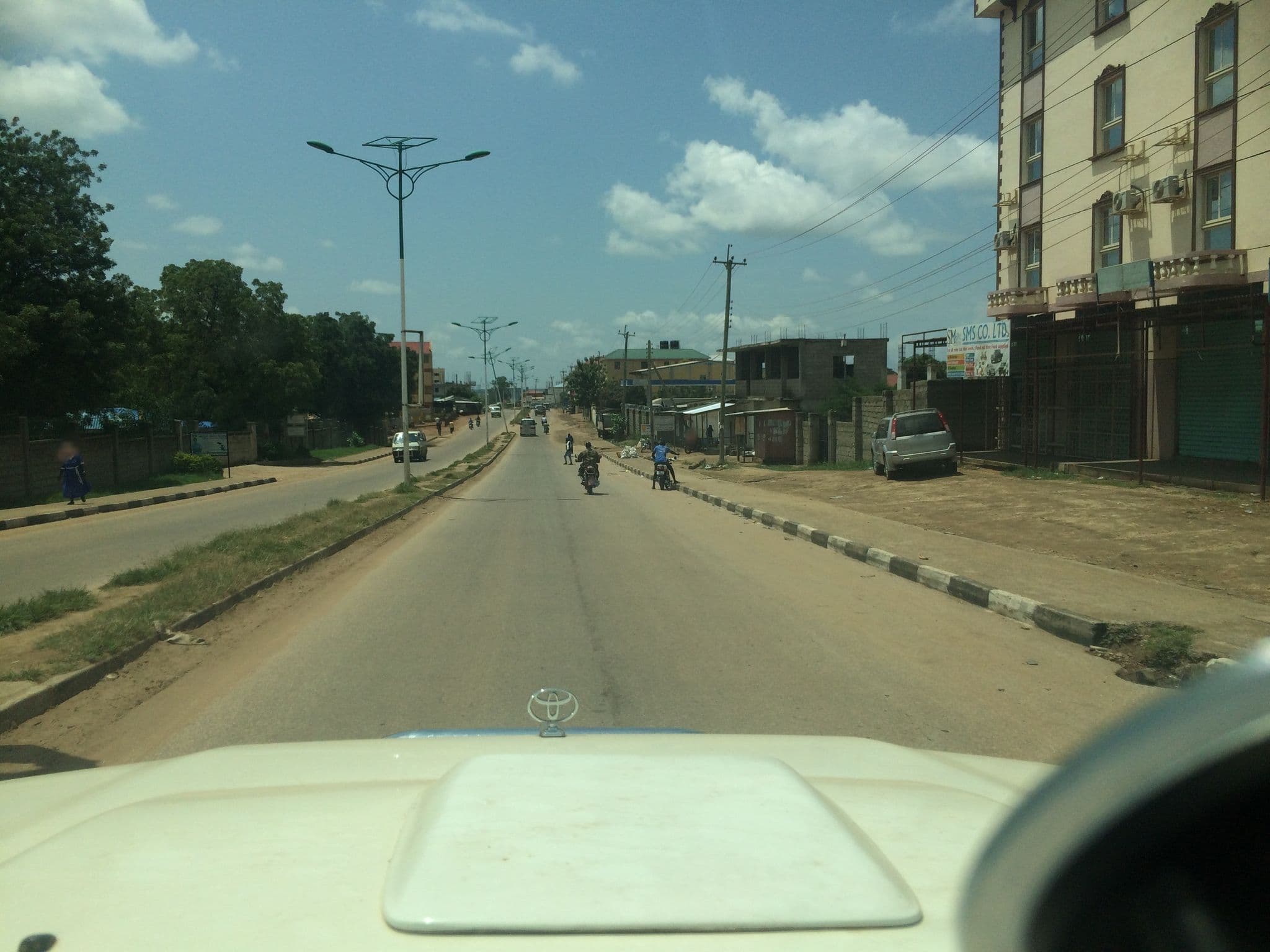 Street view near Cairo Hotel, Juba — © anecdote27 (CC BY-SA · Mapillary)