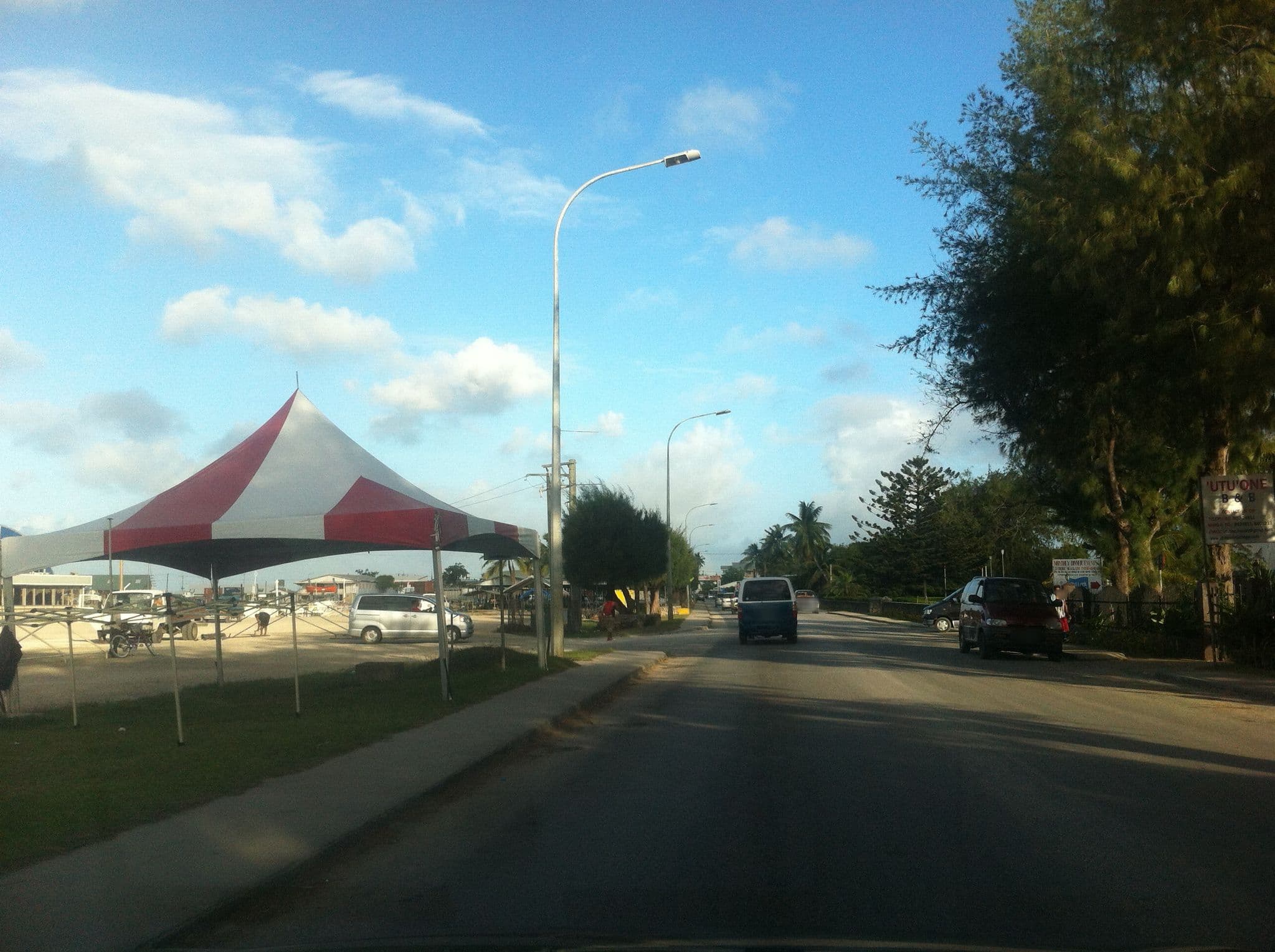 Street view near Utu'one, Popua — © horslips (CC BY-SA · Mapillary)