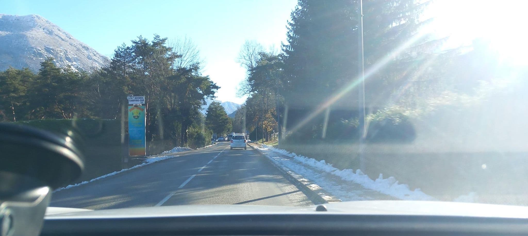 Street view near Le Clos Fleuri, Aigueblanche — © MatthieuF4FNE (CC BY-SA · Mapillary)