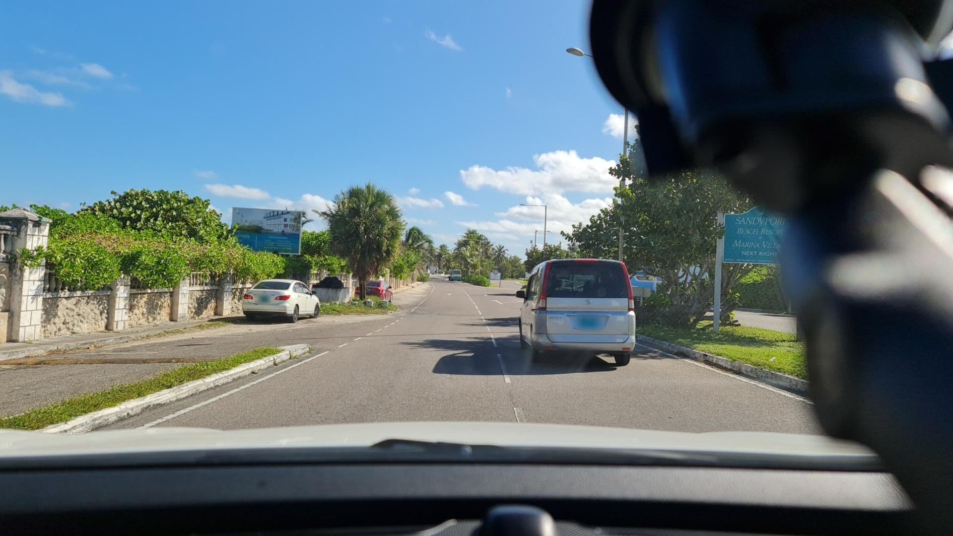 Street view near Coral Harbour Beach House & Villas, Killarney — © roadroid (CC BY-SA · Mapillary)