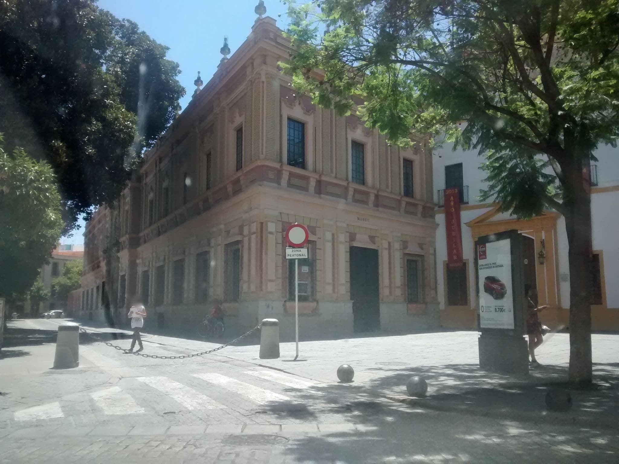 Street view near Holiday Rentals Tempa Museo, Sevilla — © erielkhan (CC BY-SA · Mapillary)