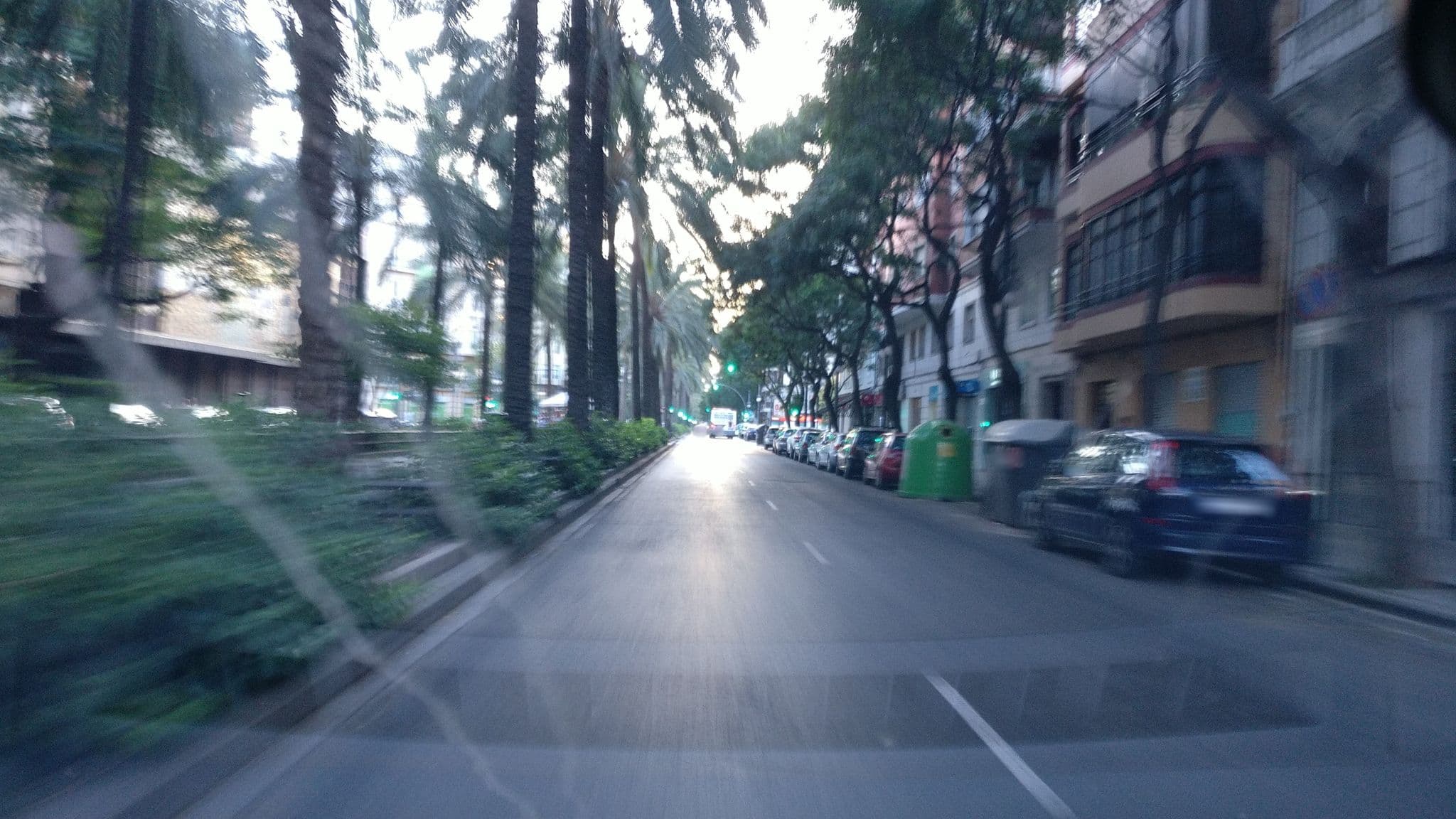 Street view near A Casa Martínez B&B, Valencia — © xurxosanz (CC BY-SA · Mapillary)