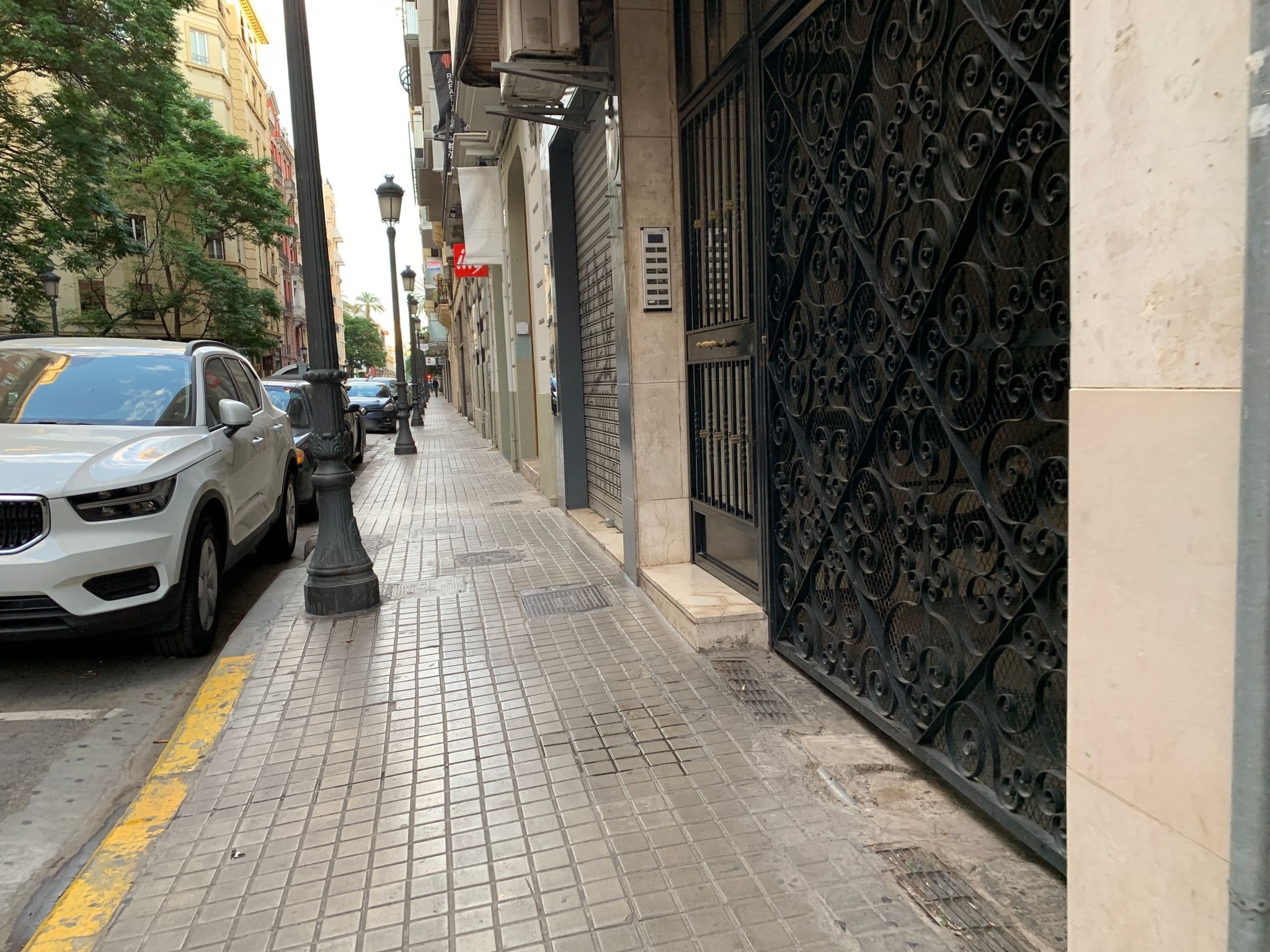 Street view near Abcyou Bed & Breakfast Valencia, Valencia — © egorka (CC BY-SA · Mapillary)