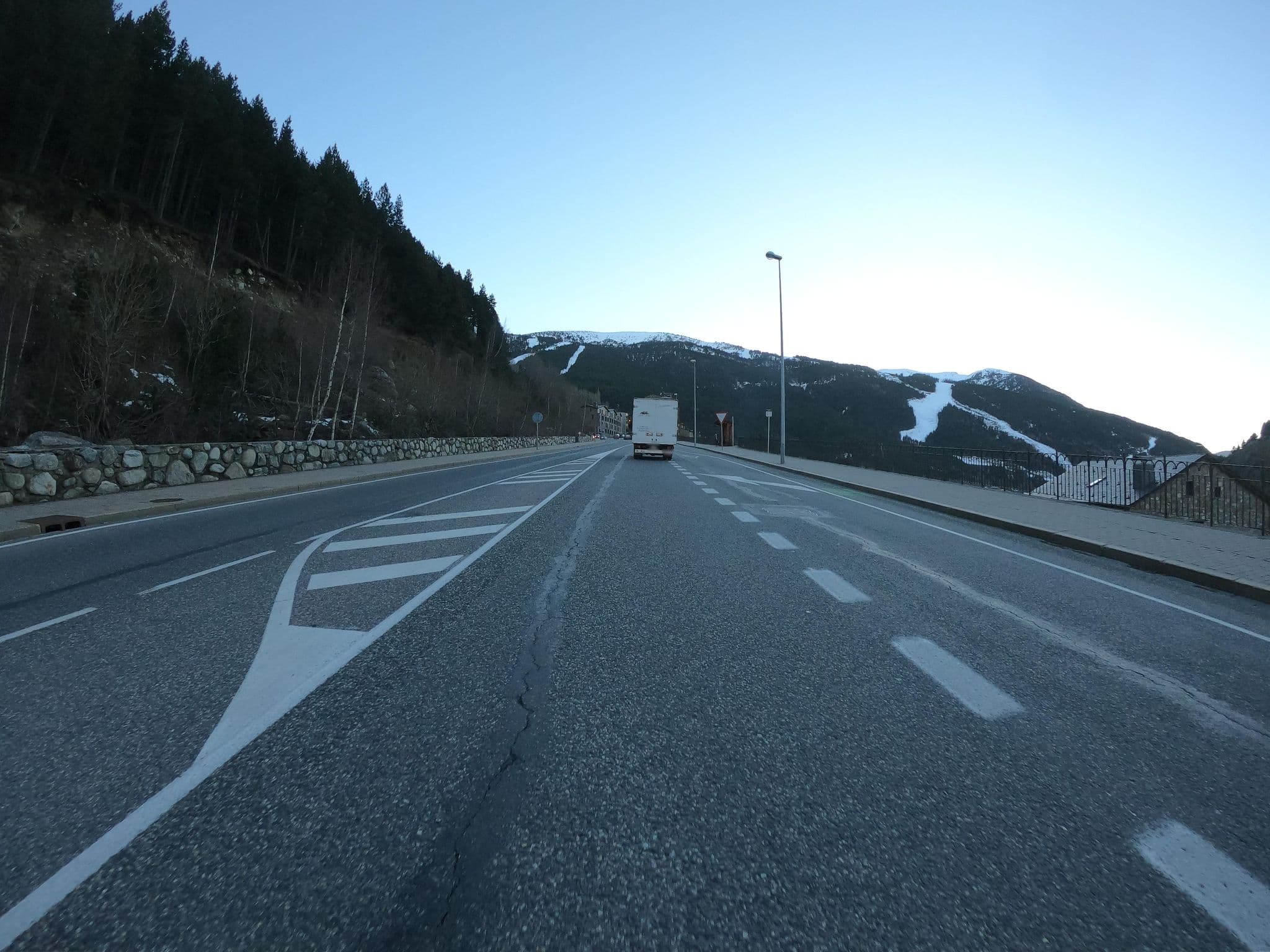 Street view near Apartamentos La Pleta de Inclés 3000, El Tarter — © joostjakob (CC BY-SA · Mapillary)