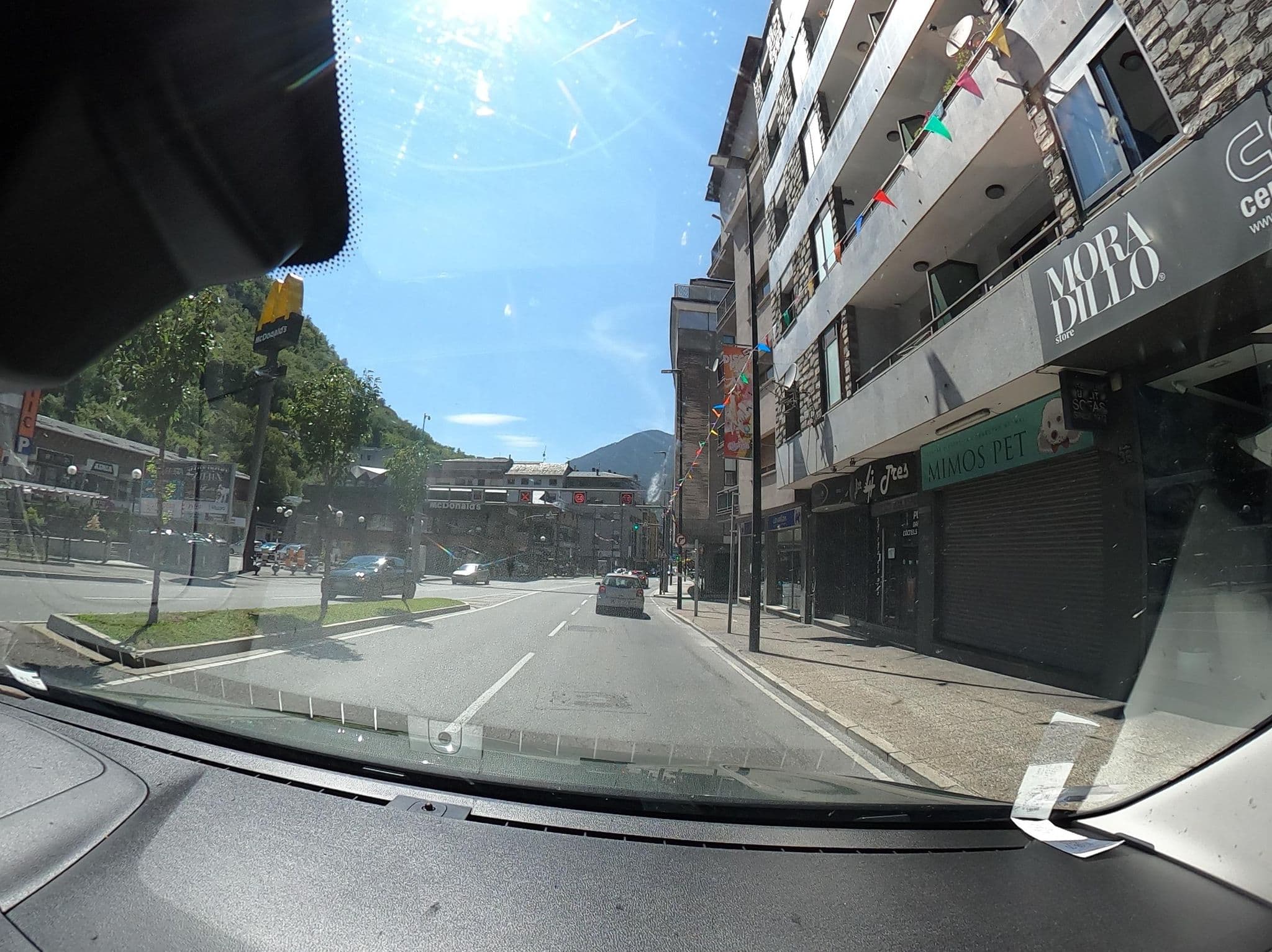 Street view near Hotel Zenit Diplomatic, les Escaldes — © vst (CC BY-SA · Mapillary)