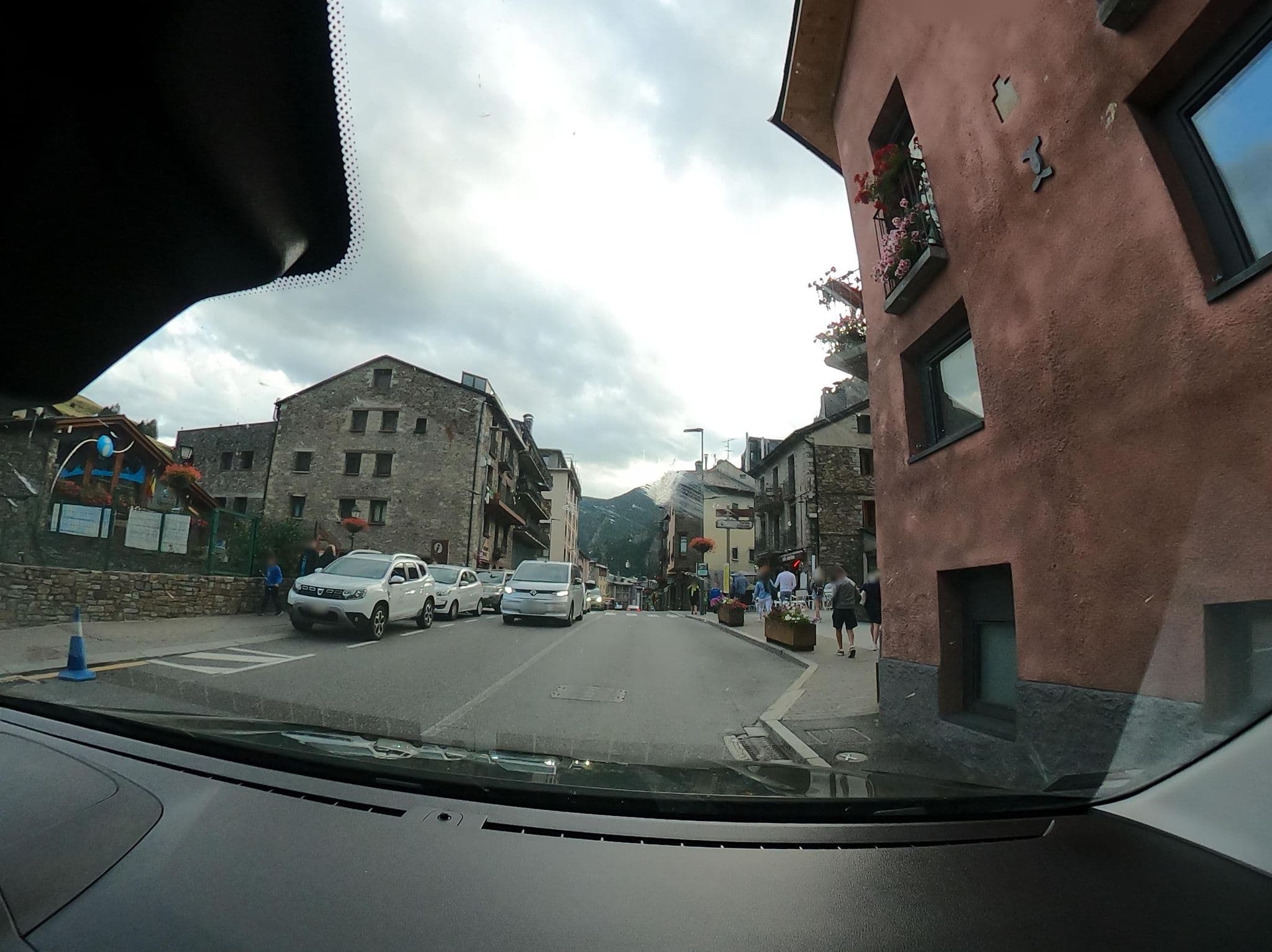 Street view near Mirador de Canillo, Canillo — © vst (CC BY-SA · Mapillary)