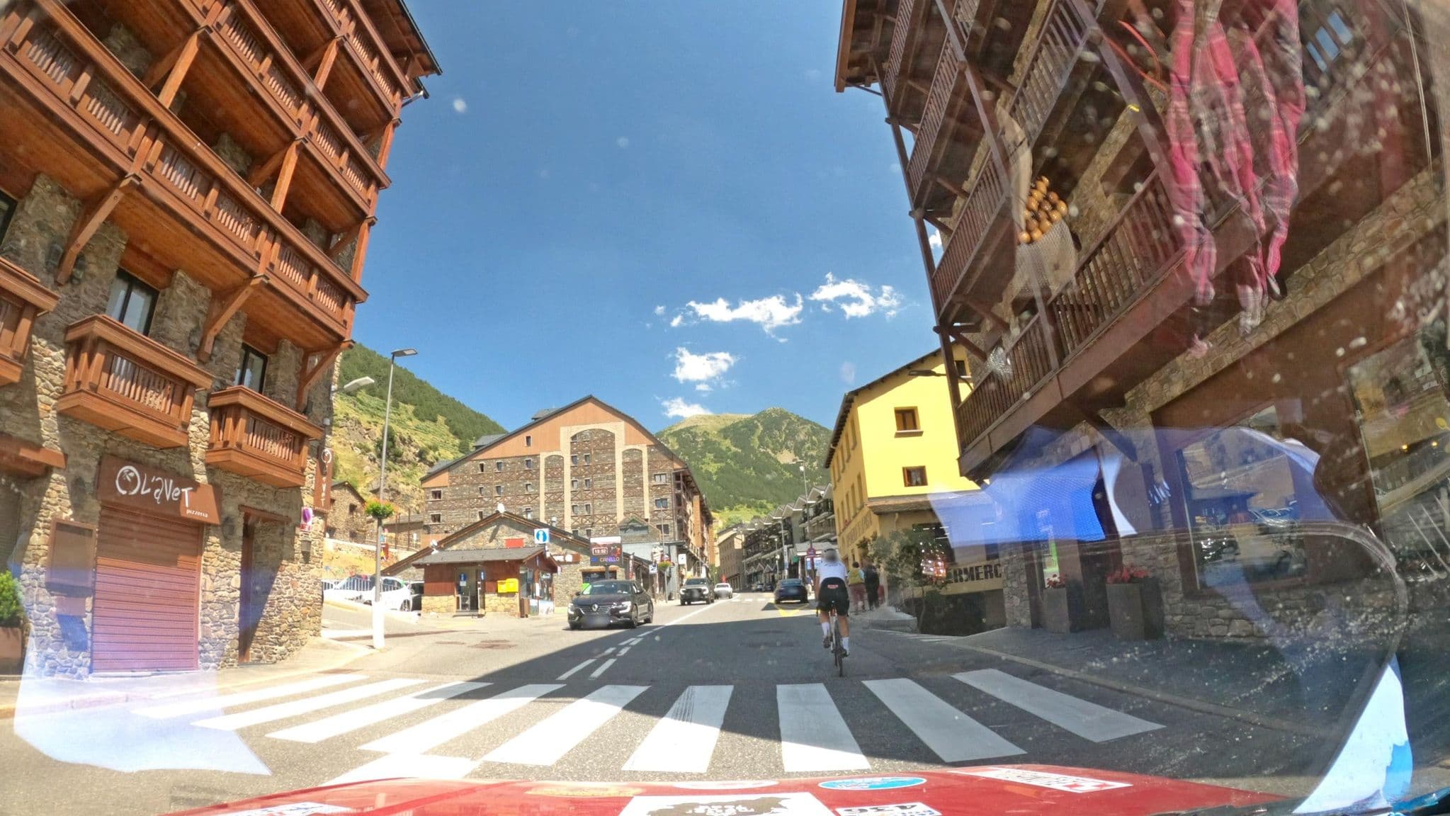 Street view near Naudi Hotel Soldeu, El Tarter — © masterofnoroad (CC BY-SA · Mapillary)