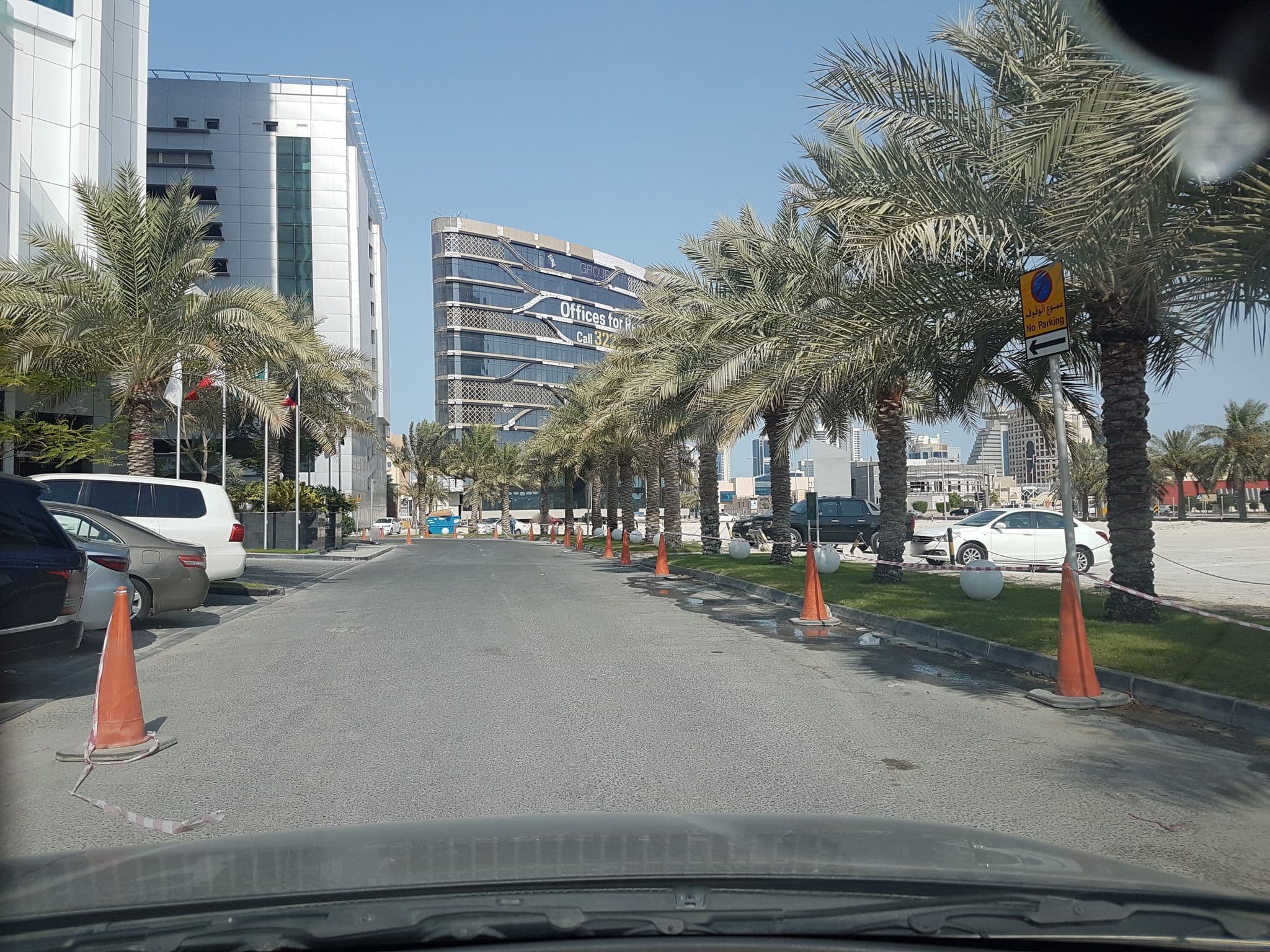 Street view near Four Seasons, Sanābis — © cheshirecat (CC BY-SA · Mapillary)