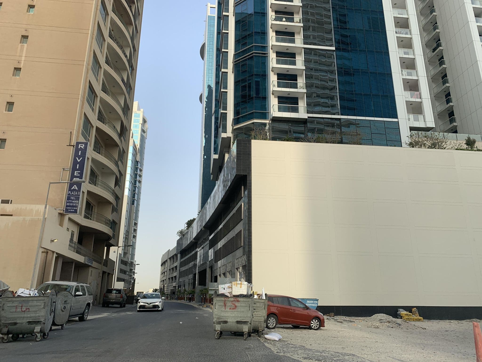 Street view near Holiday Inn Juffair, Manama — © sherif1234 (CC BY-SA · Mapillary)