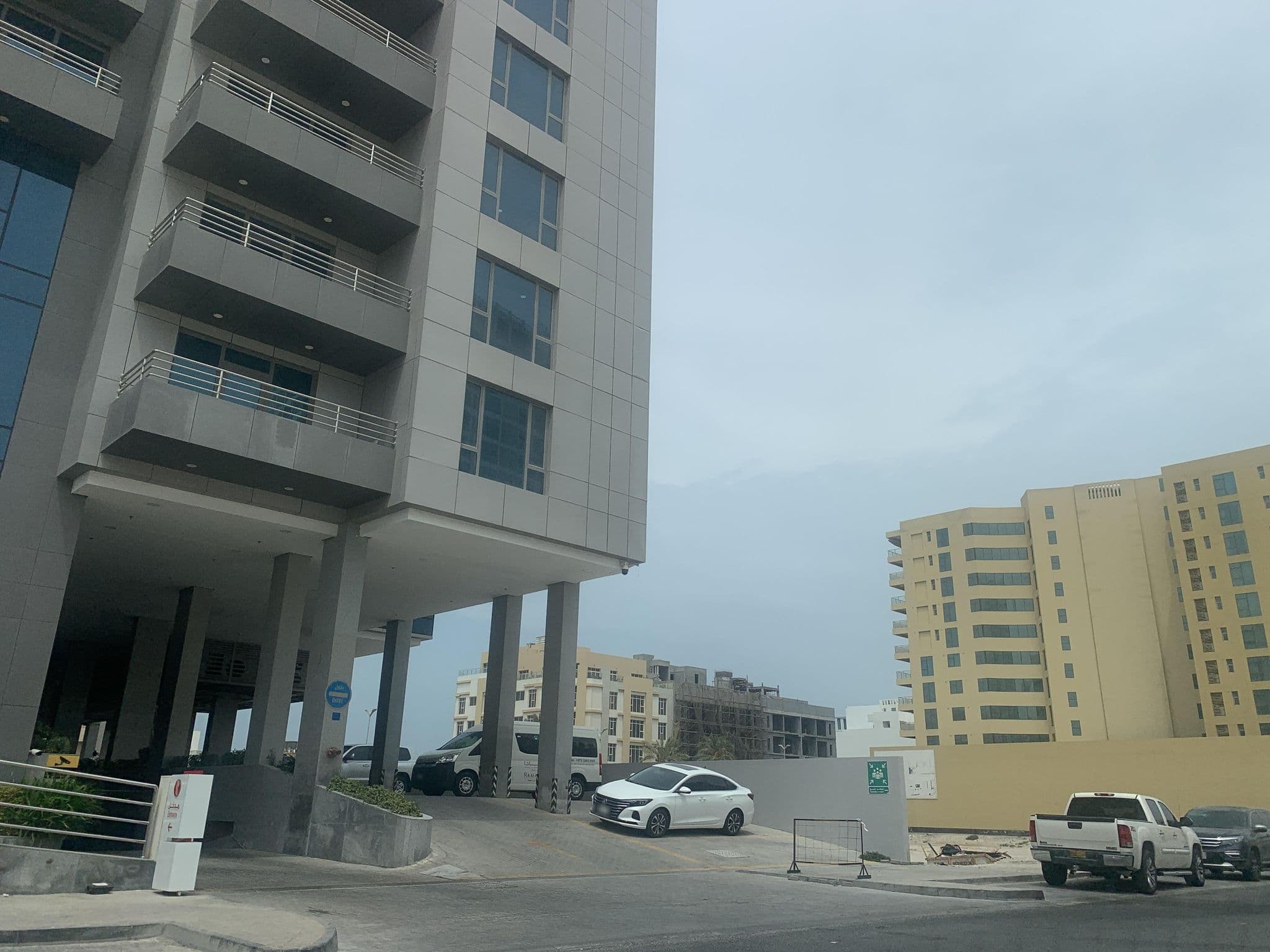 Street view near Ramada Hotel & Suites Amwaj Islands, Al Ḩadd — © sherif1234 (CC BY-SA · Mapillary)