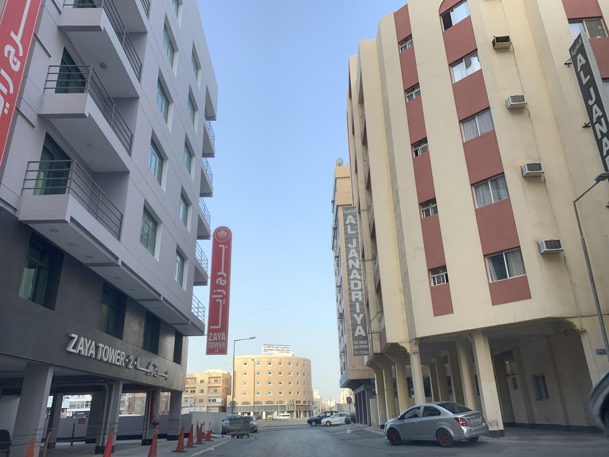 Street view near Galaxy hotel, Manama — © sherif1234 (CC BY-SA · Mapillary)