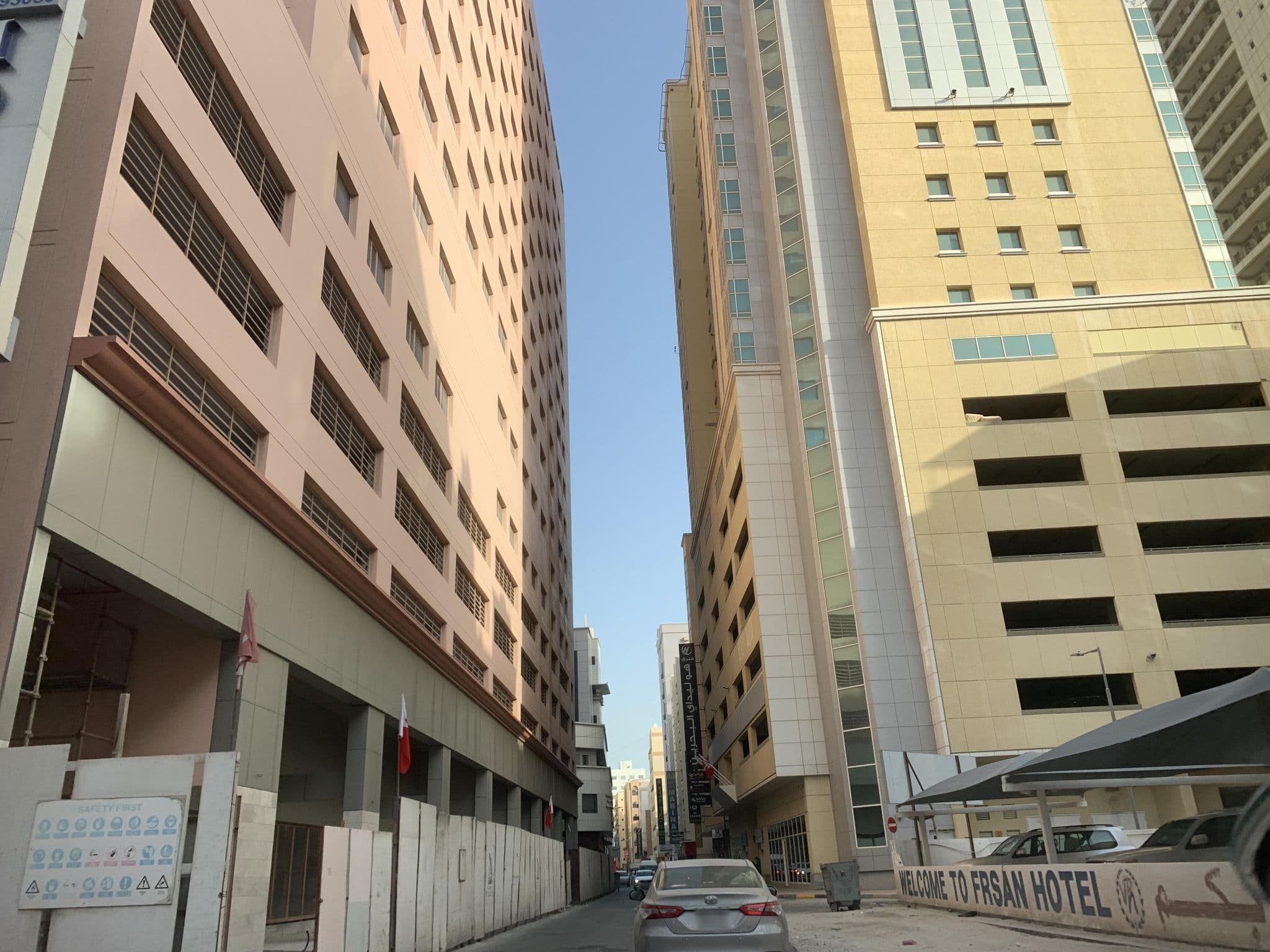 Street view near Elite 1, Manama — © sherif1234 (CC BY-SA · Mapillary)