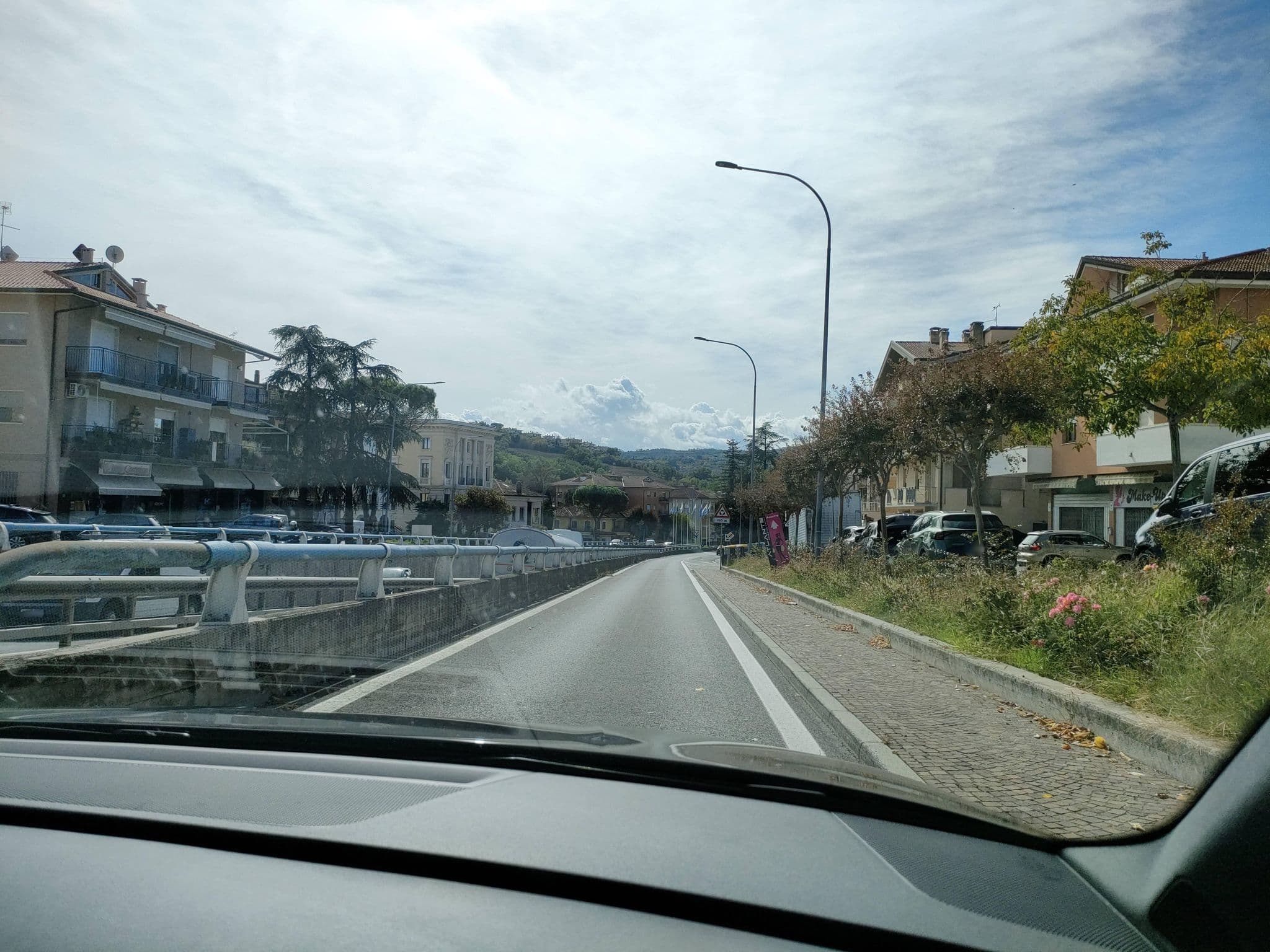 Street view near Hotel Dogana, Dogana — © omfg_notpr (CC BY-SA · Mapillary)