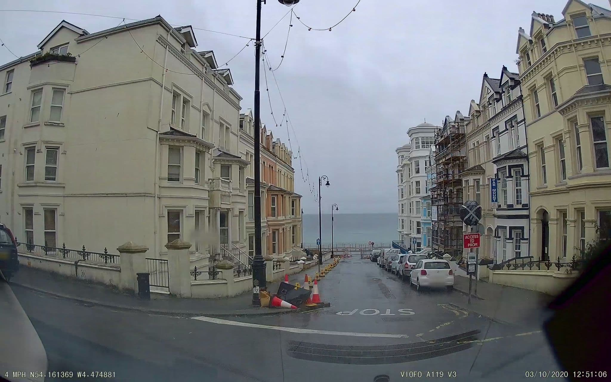 Street view near Rosslyn Hotel, Douglas — © iomham (CC BY-SA · Mapillary)