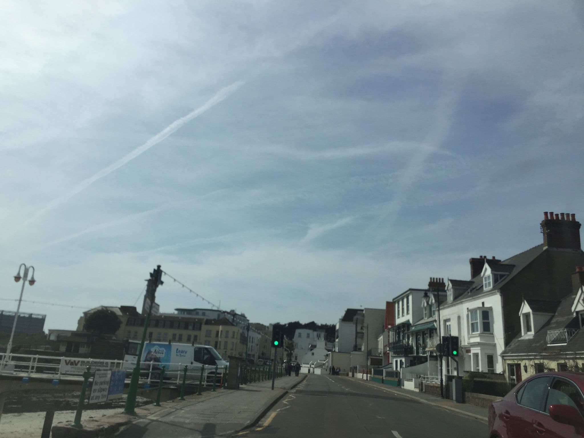 Street view near De L’etang, Saint Helier — © ptmap (CC BY-SA · Mapillary)