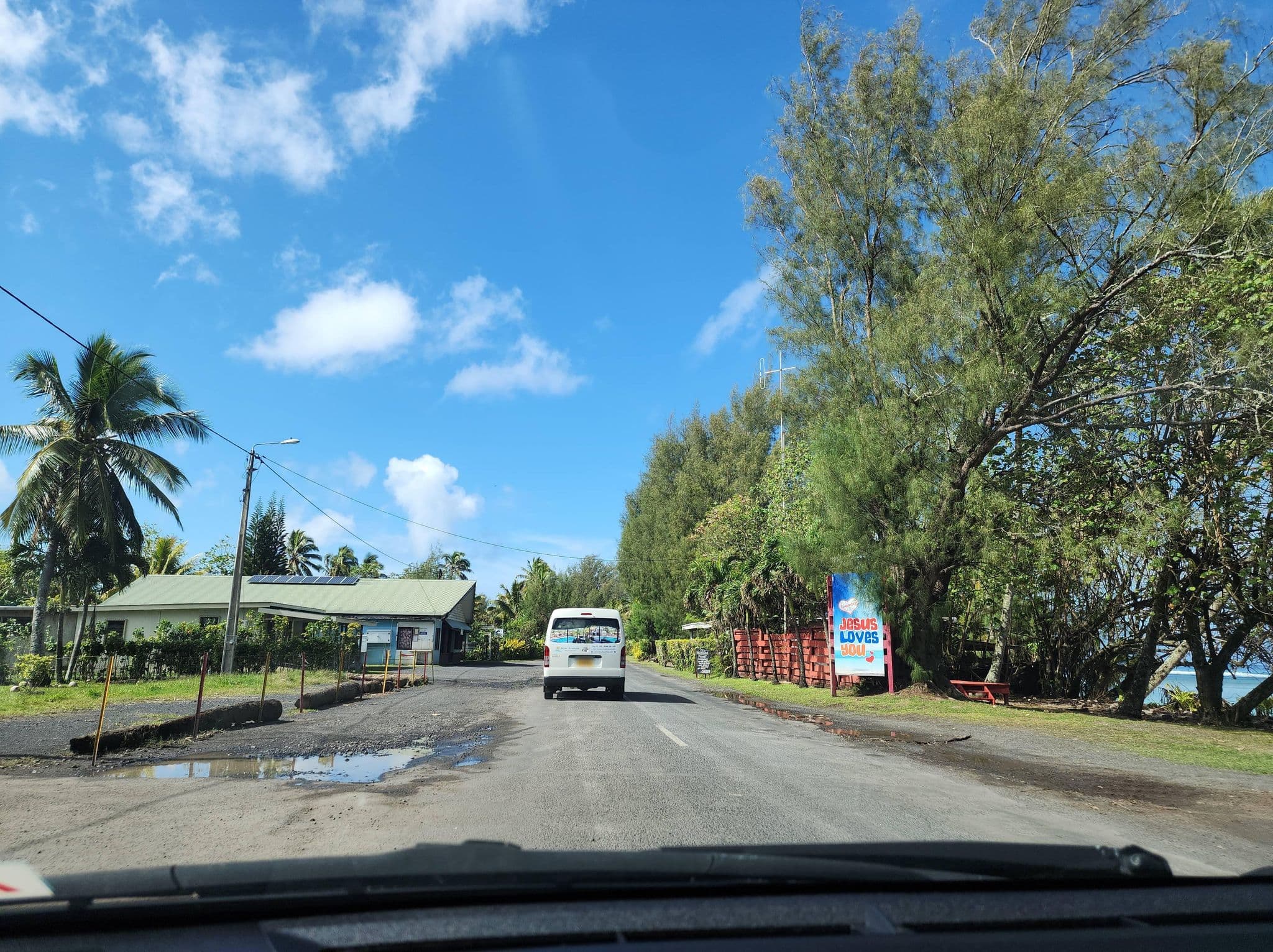 Street view near Black Pearl At Puaikura, Avarua — © jthnz (CC BY-SA · Mapillary)