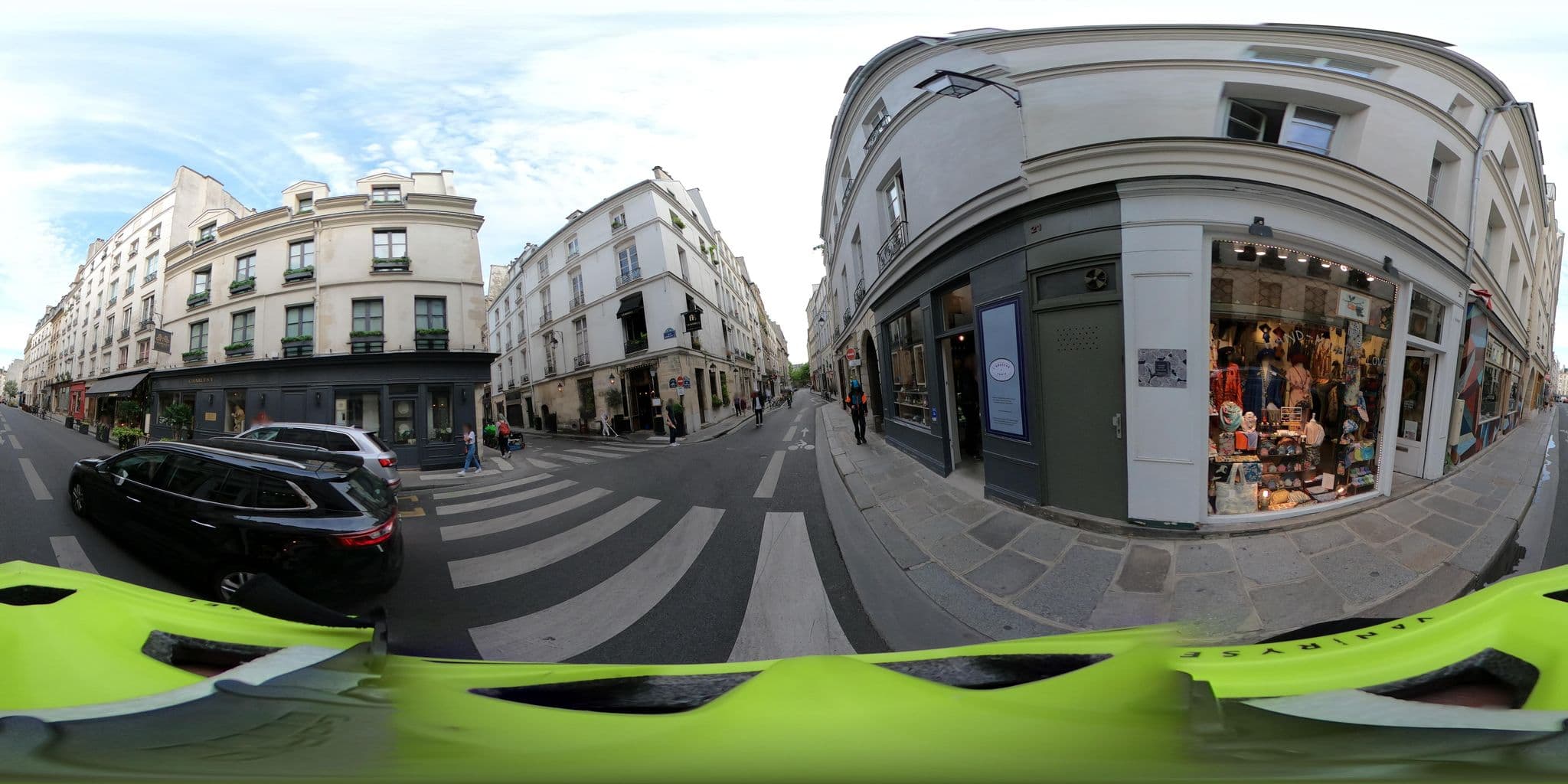 Street view near Charles V, Paris — © Stefdegreef (CC BY-SA · Mapillary)