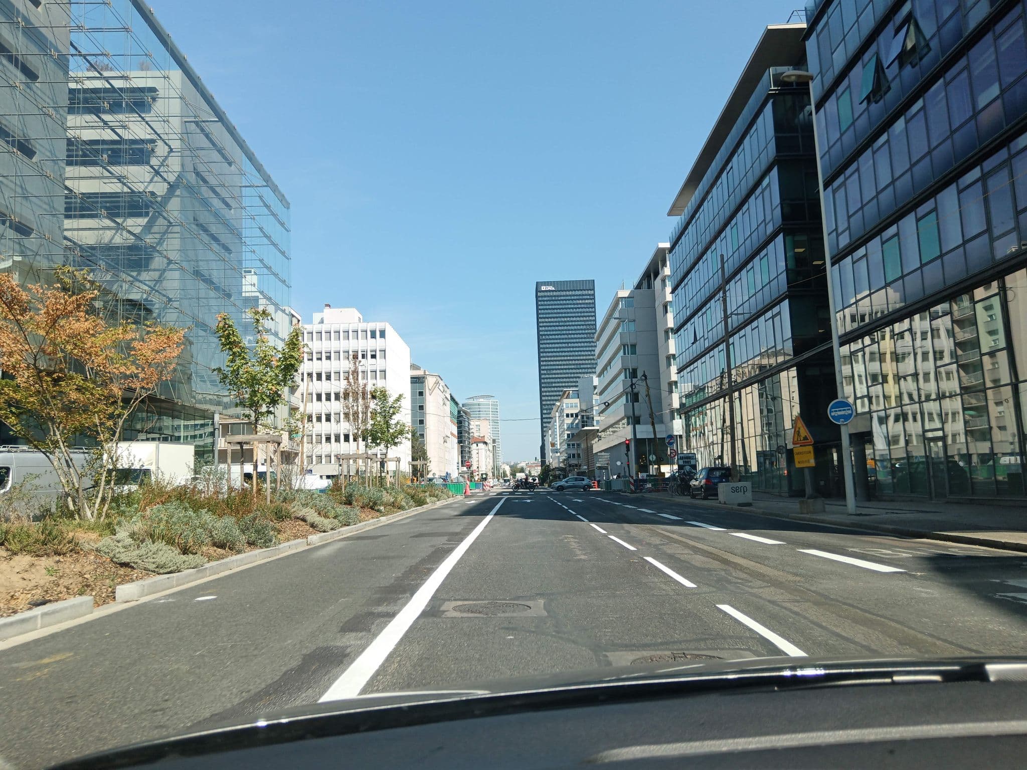 Street view near Appart'City Lyon Part-Dieu, Lyon — © CutKziG (CC BY-SA · Mapillary)