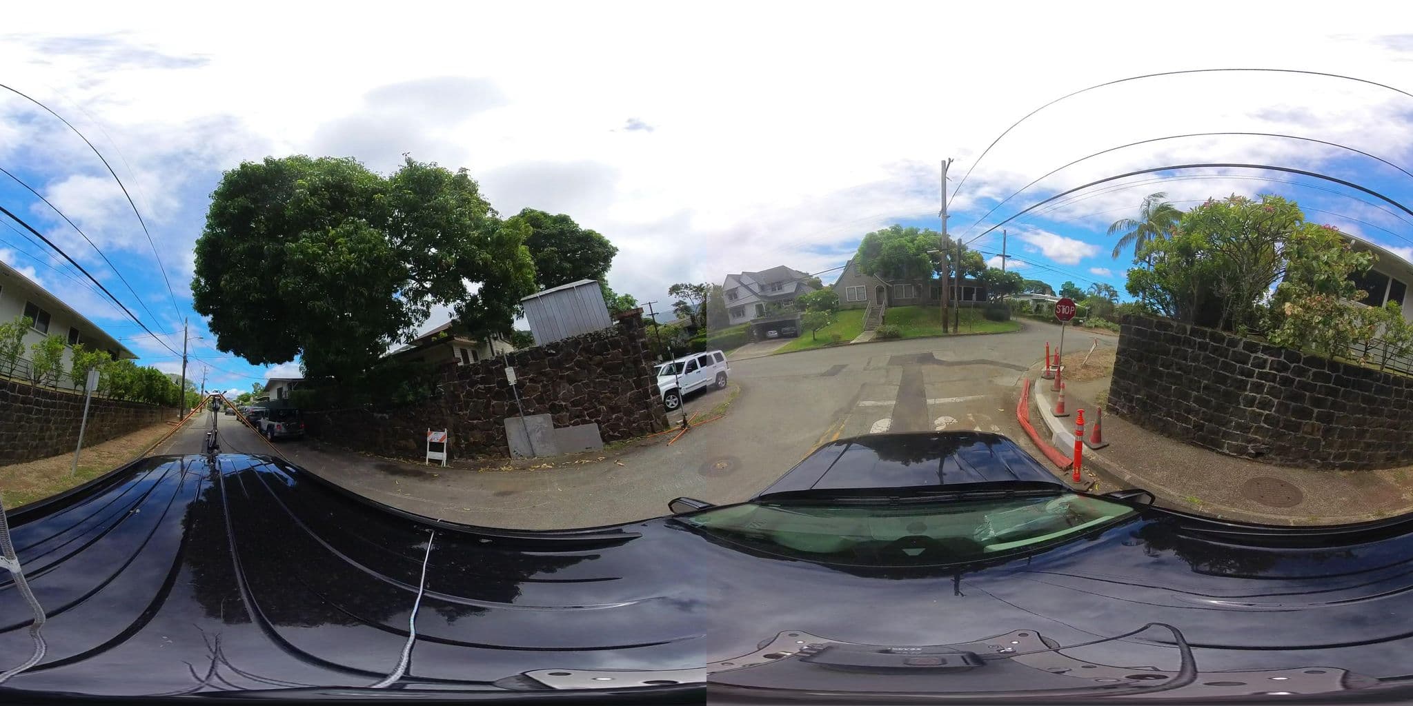 Street view near University Inn Apartments, Punahou — © hmhtb (CC BY-SA · Mapillary)