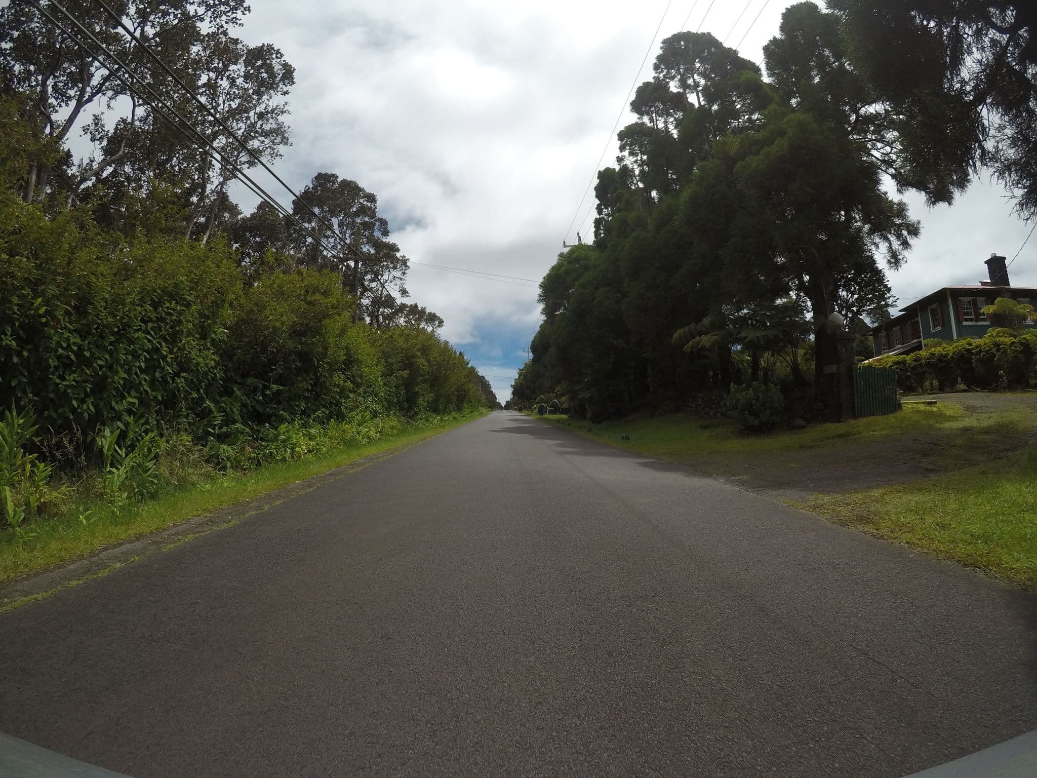 Street view near Aloha Place - Inn At Volcano, Volcano — © chrisbeddow (CC BY-SA · Mapillary)