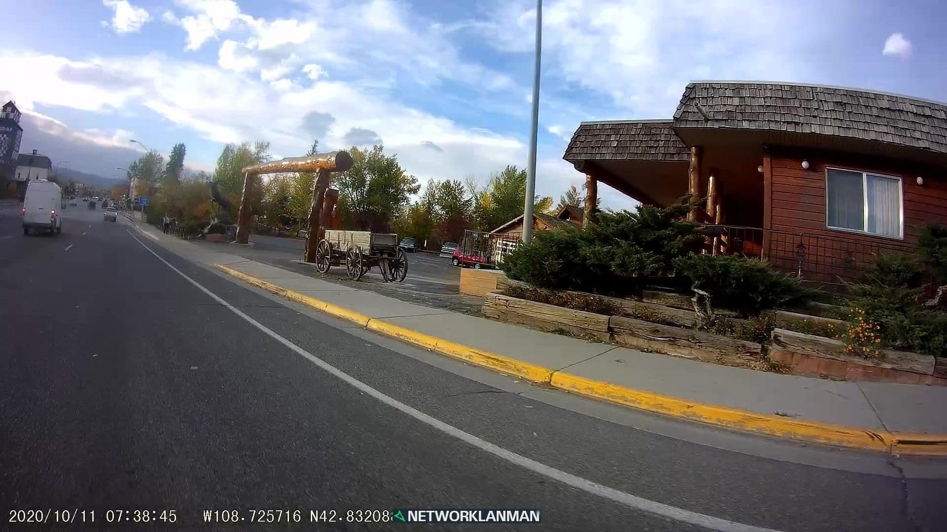 Street view near Choice Hotels, Lander — © networklanman (CC BY-SA · Mapillary)