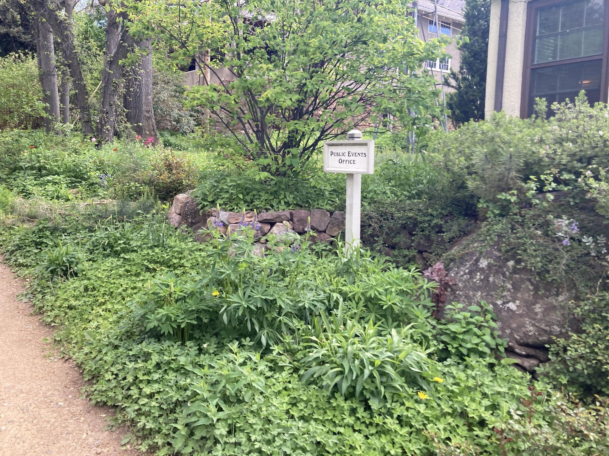 Street view near Chautauqua Cottage 212, Boulder — © dgrinbergs (CC BY-SA · Mapillary)