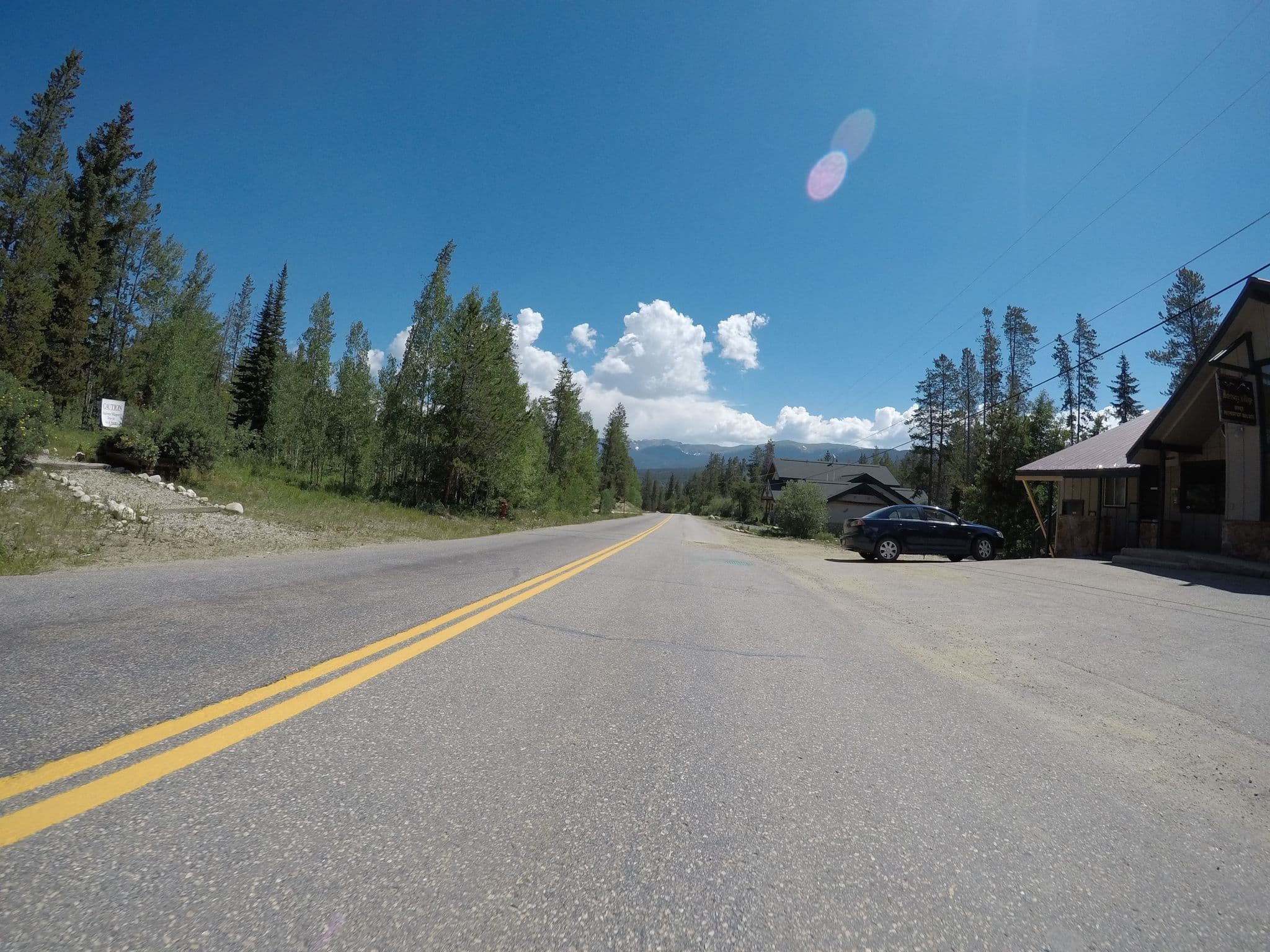 Street view near Hideaway Village, Idaho Springs — © toebee (CC BY-SA · Mapillary)