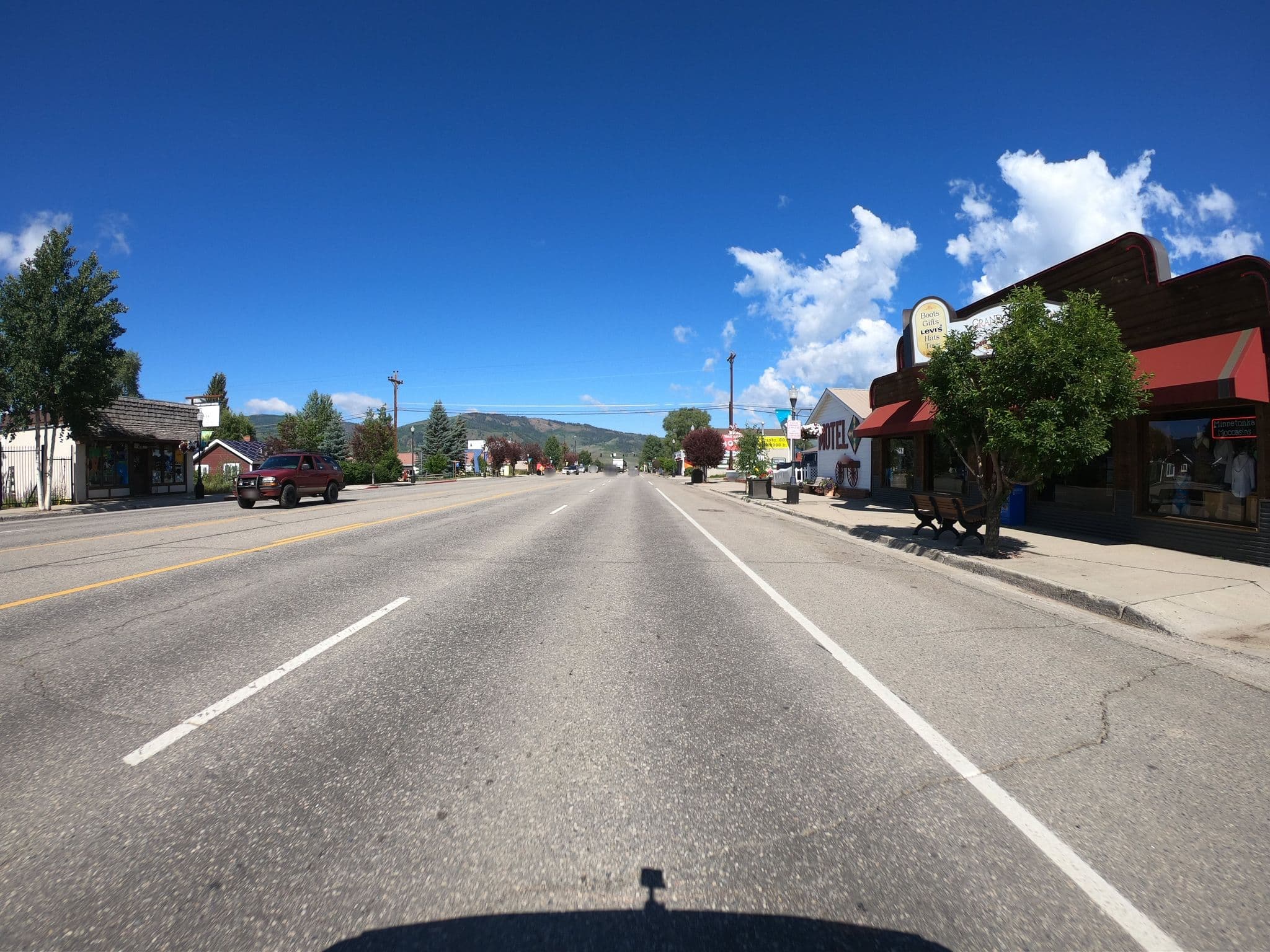 Street view near Trail Rider Motel, Kremmling — © toebee (CC BY-SA · Mapillary)