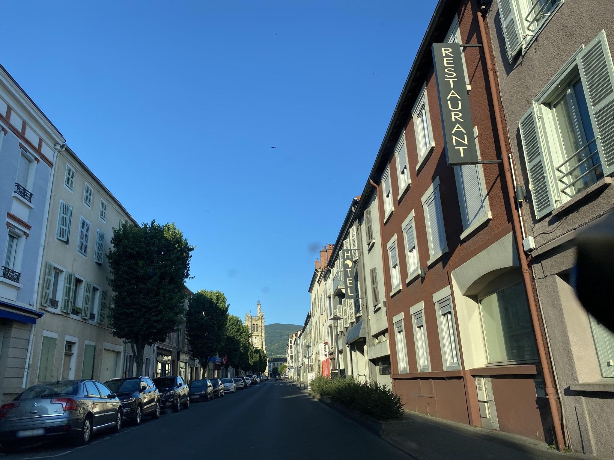 Street view near La Chaumière, Ambert — © fpm (CC BY-SA · Mapillary)