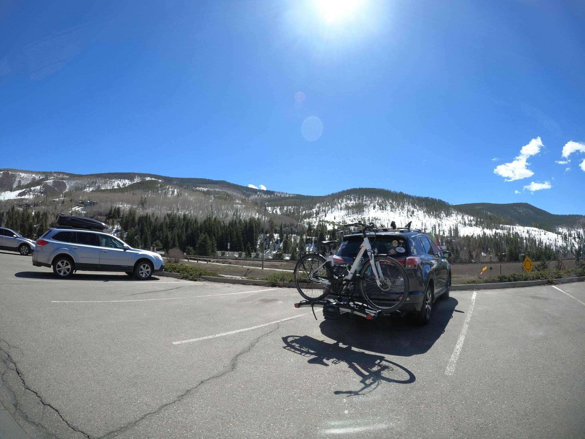 Street view near Holiday Inn Vail, Minturn — © roadgeek_md99 (CC BY-SA · Mapillary)