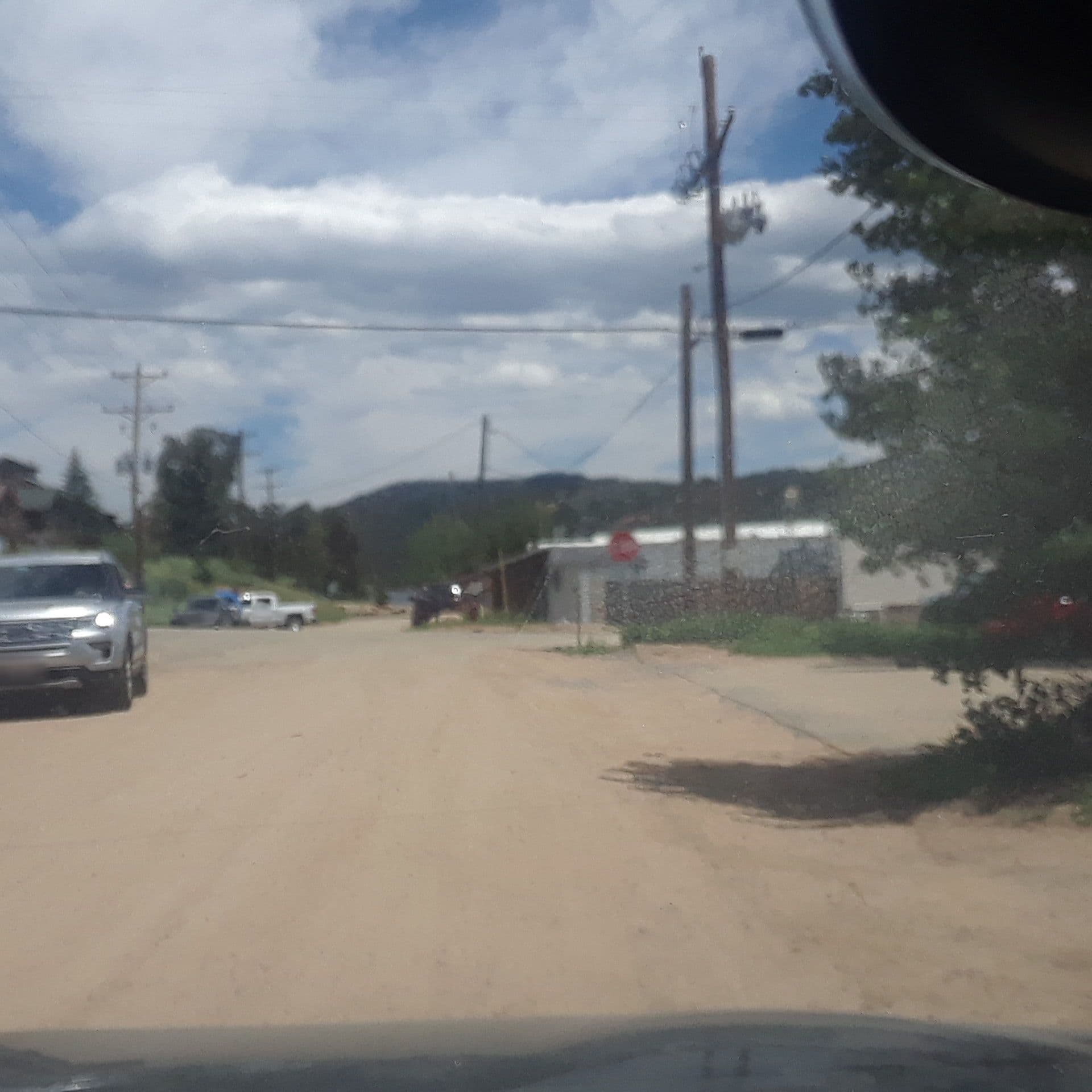 Street view near High in the Hills, Coal Creek — © julianstaylor (CC BY-SA · Mapillary)