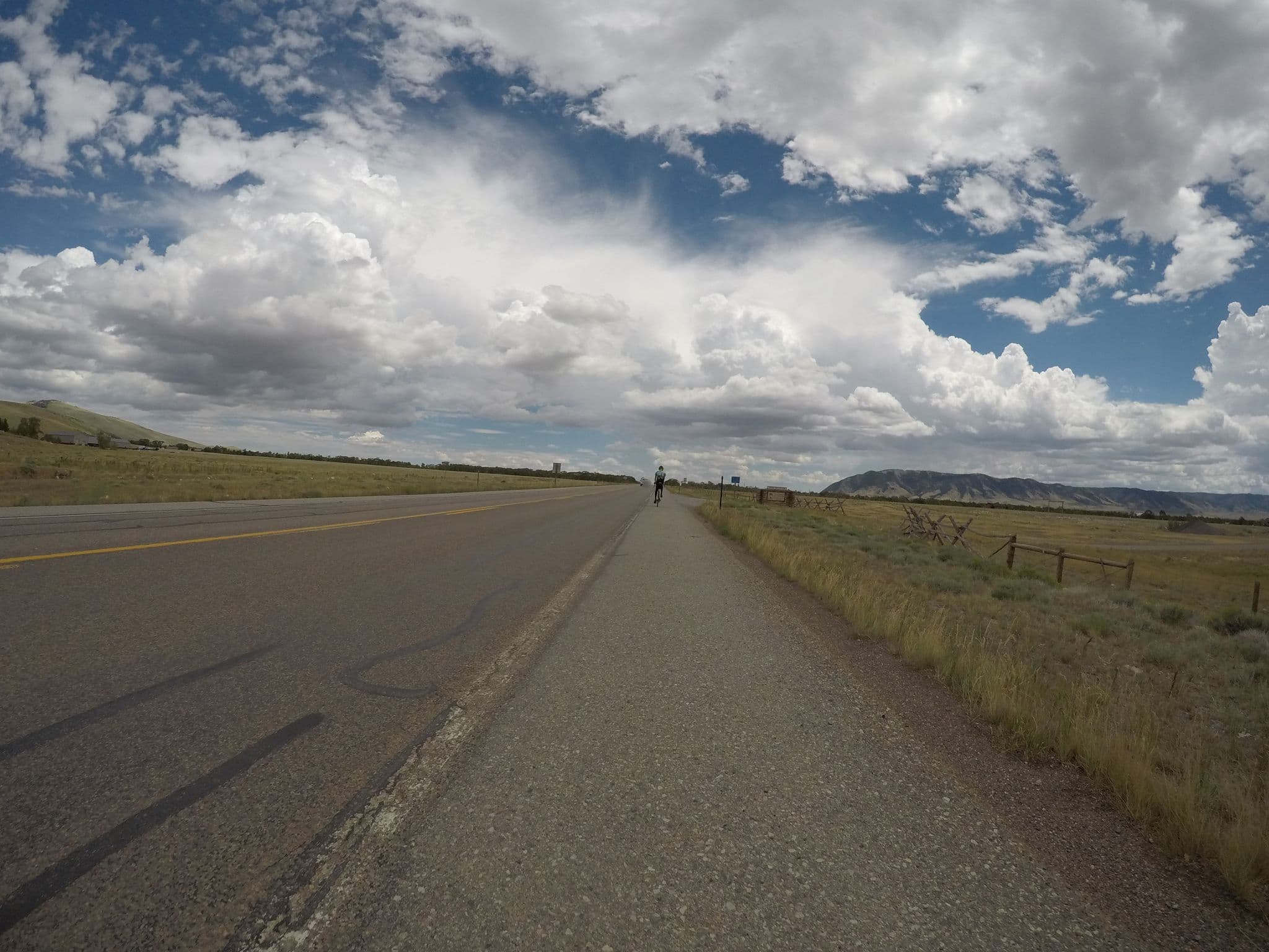 Street view near Mountain View Hotel, Laramie — © toebee (CC BY-SA · Mapillary)