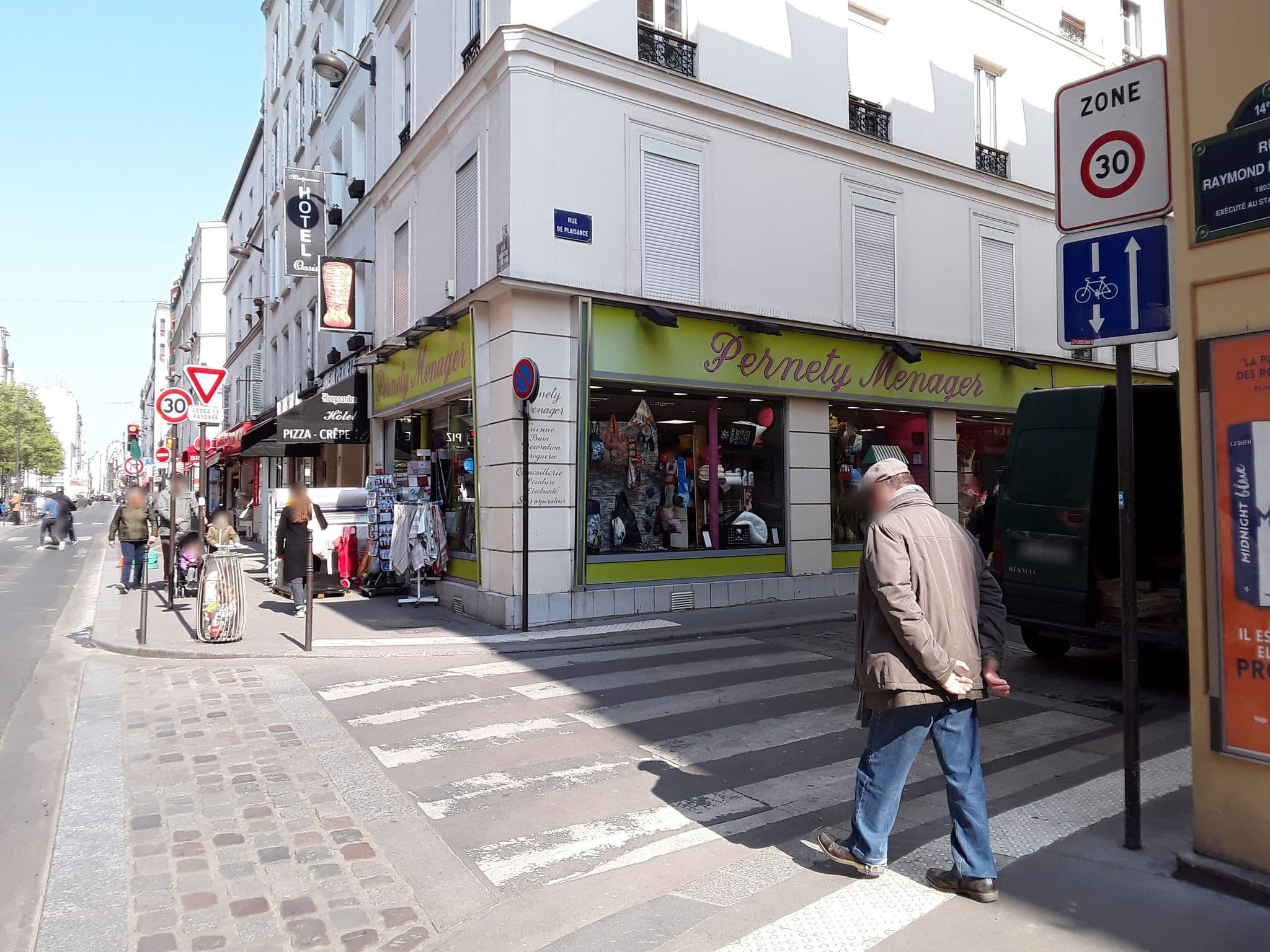 Street view near Hôtel Cabane, Paris 14 Observatoire — © patman (CC BY-SA · Mapillary)