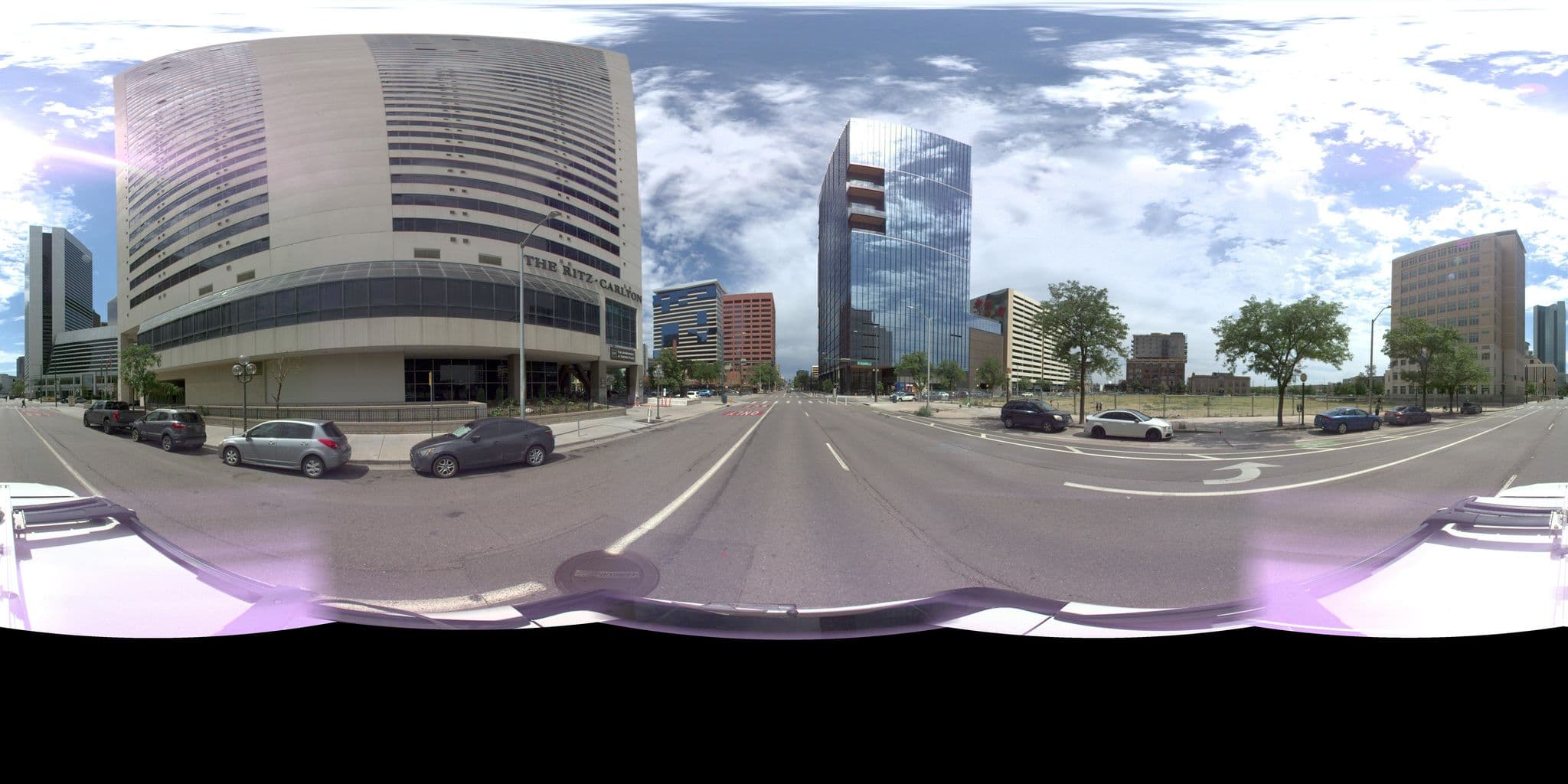 Street view near The Monarch Room At Ritz Carlton, Denver — © atd2019 (CC BY-SA · Mapillary)