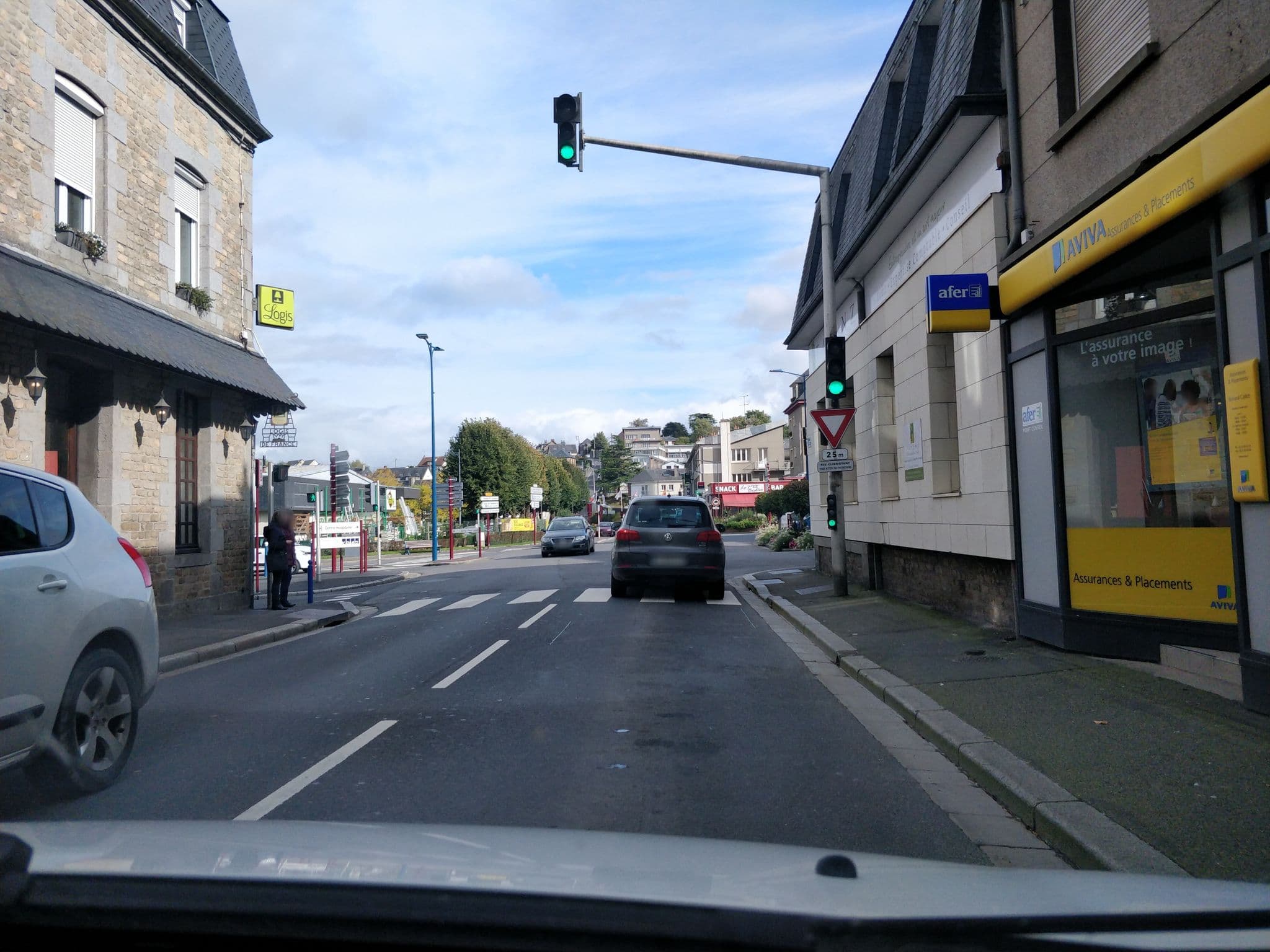 Street view near Hôtel de France, Vire — © mgageo (CC BY-SA · Mapillary)