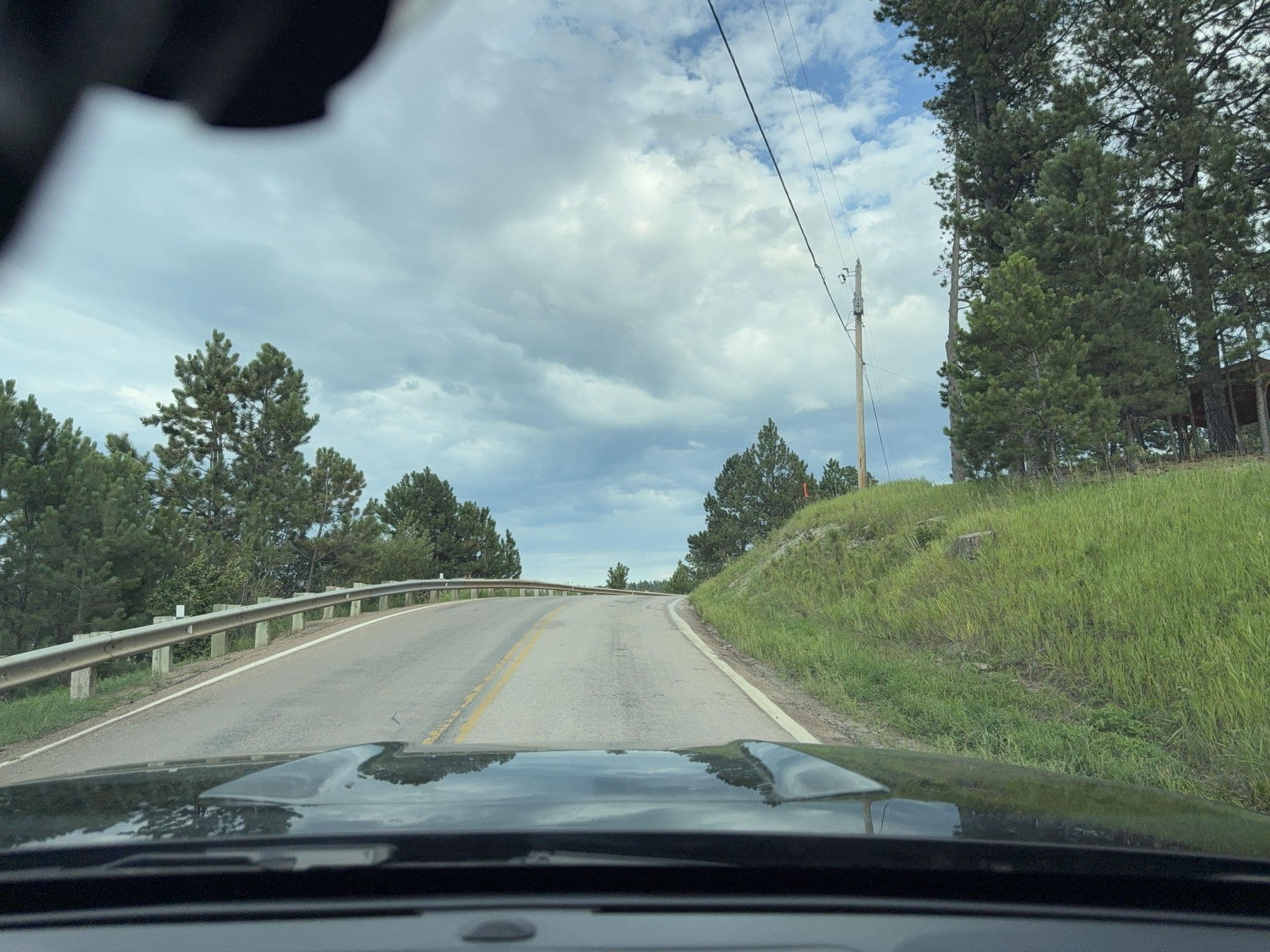 Street view near Holiday Inn Express & Suites Hill City-Mt. Rushmore Area, Custer — © whitecotton (CC BY-SA · Mapillary)