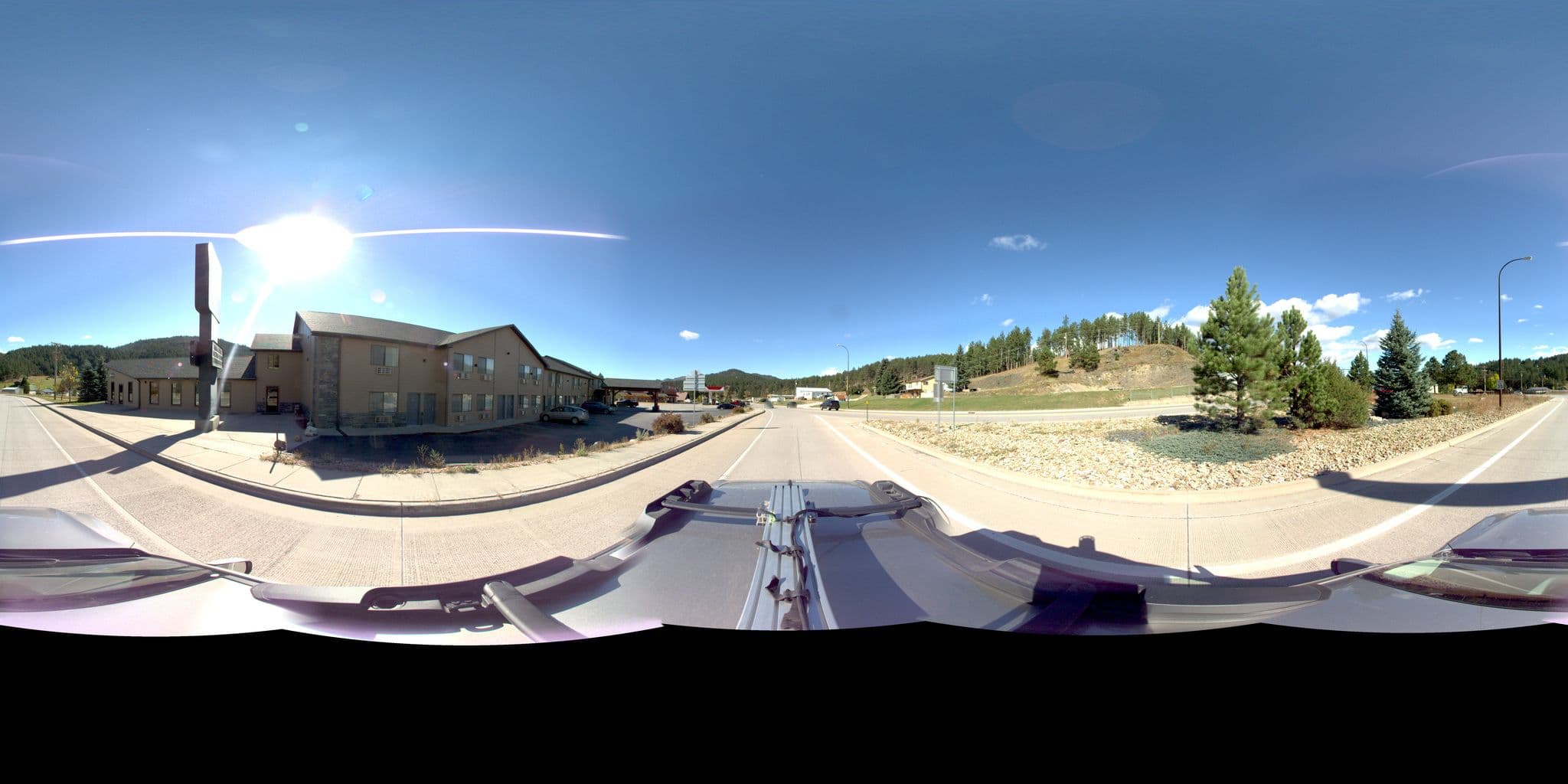 Street view near Quality Inn Near Mount Rushmore, Custer — © penncohwy (CC BY-SA · Mapillary)