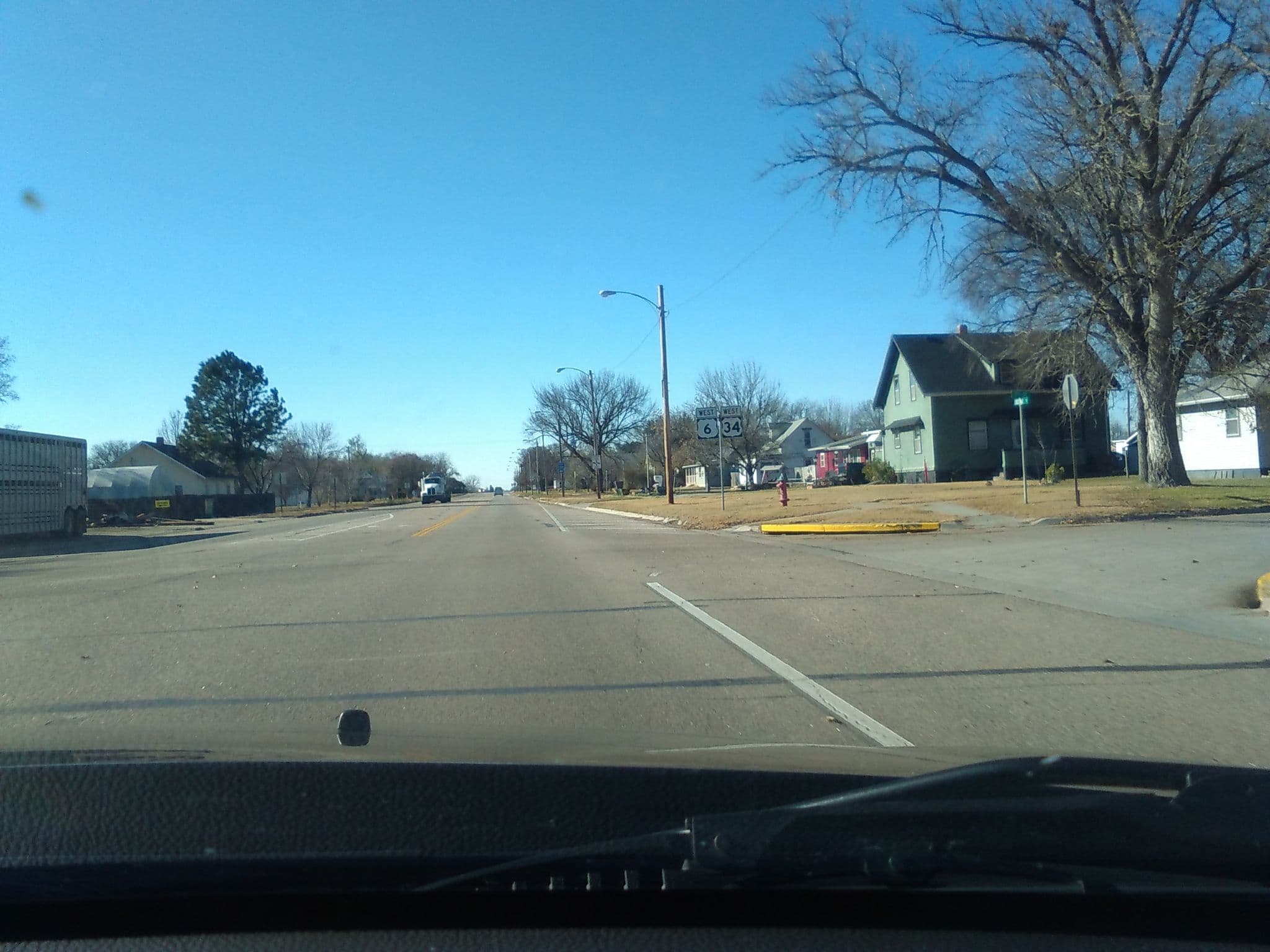 Street view near Arapahoe Motel, Holdrege — © james_mapillary (CC BY-SA · Mapillary)